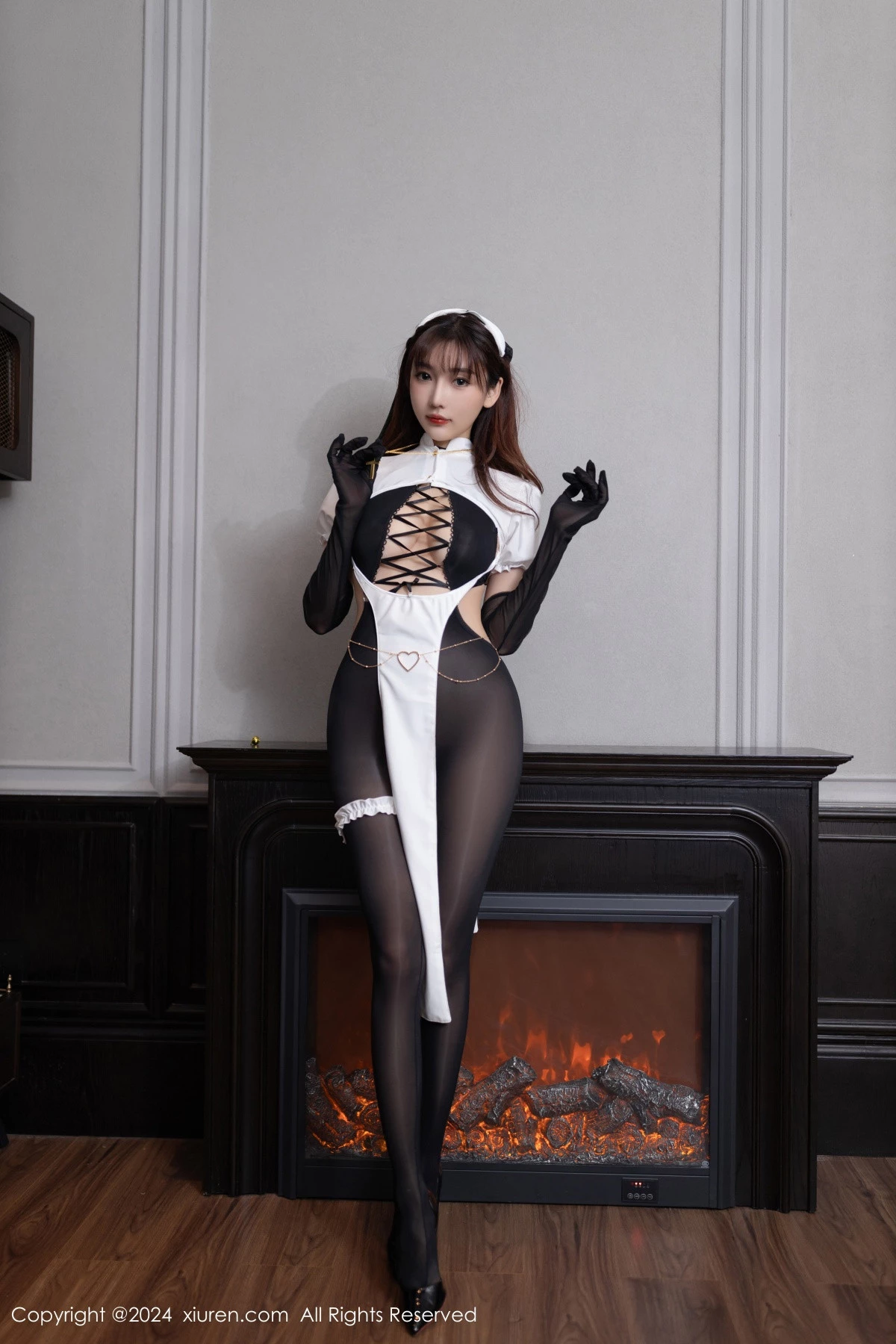 [[XiuRen秀人网]秀人网]No.9216_模特陆萱萱性感黑白修女服饰配超薄连体黑丝秀完美身材诱惑写真77P