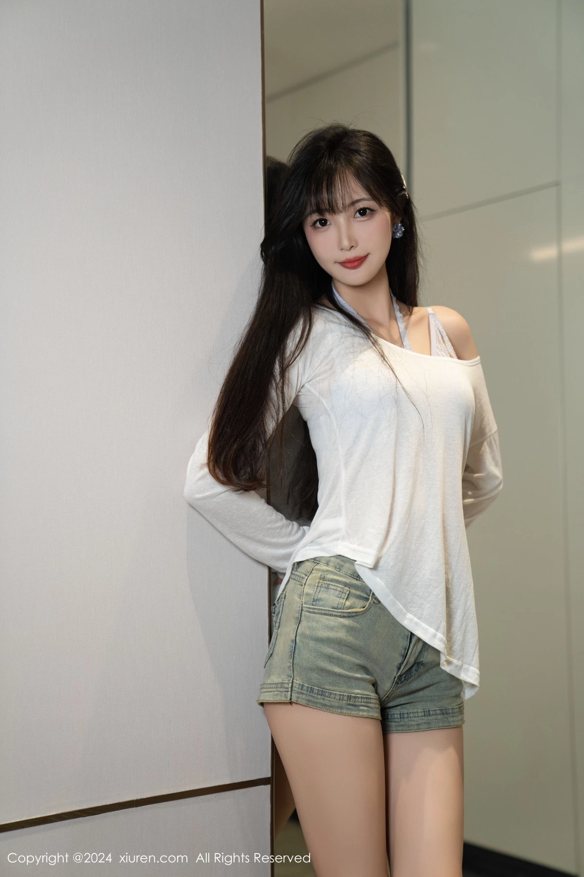 [[XiuRen秀人网]秀人网]No.9215_模特林星阑性感蓝色情趣内衣配超短牛仔裤秀曼妙身姿迷人写真96P