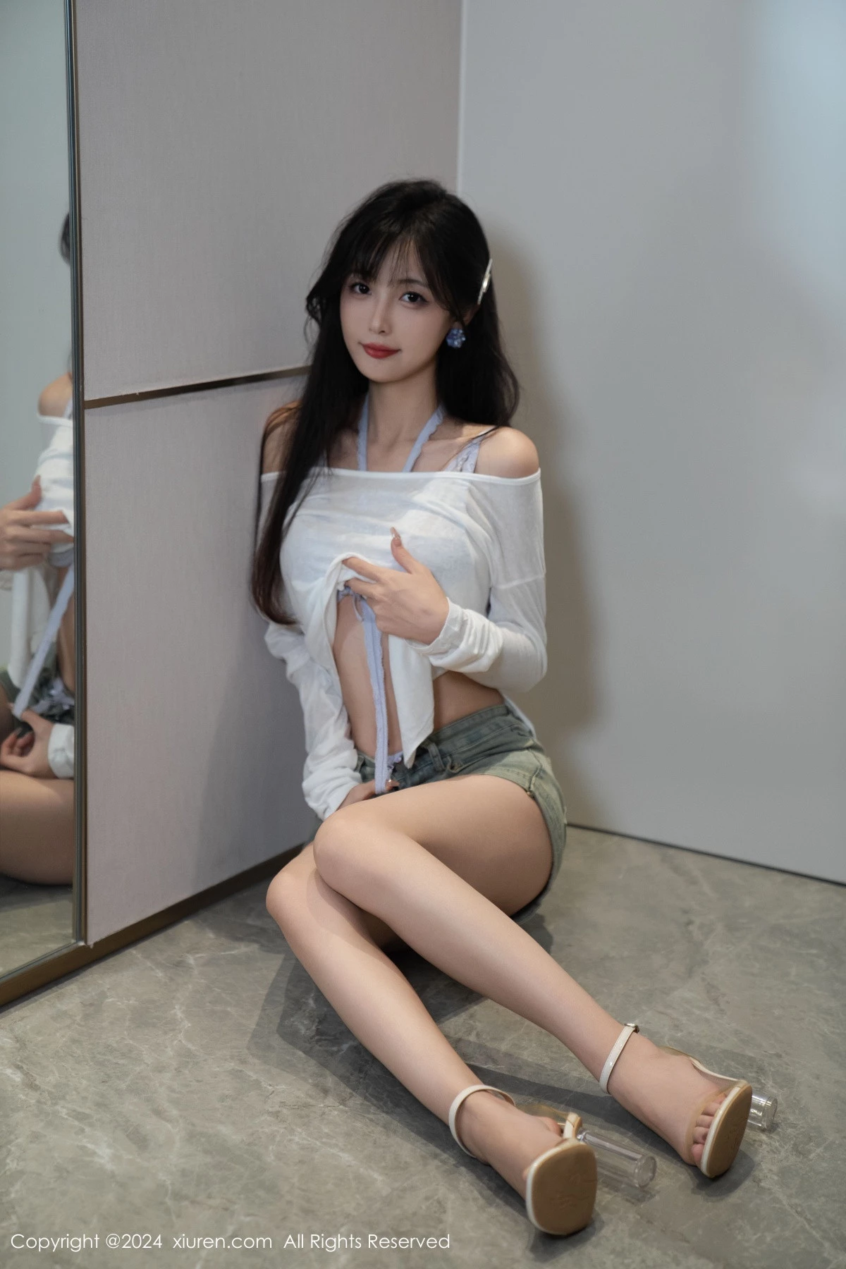 [[XiuRen秀人网]秀人网]No.9215_模特林星阑性感蓝色情趣内衣配超短牛仔裤秀曼妙身姿迷人写真96P