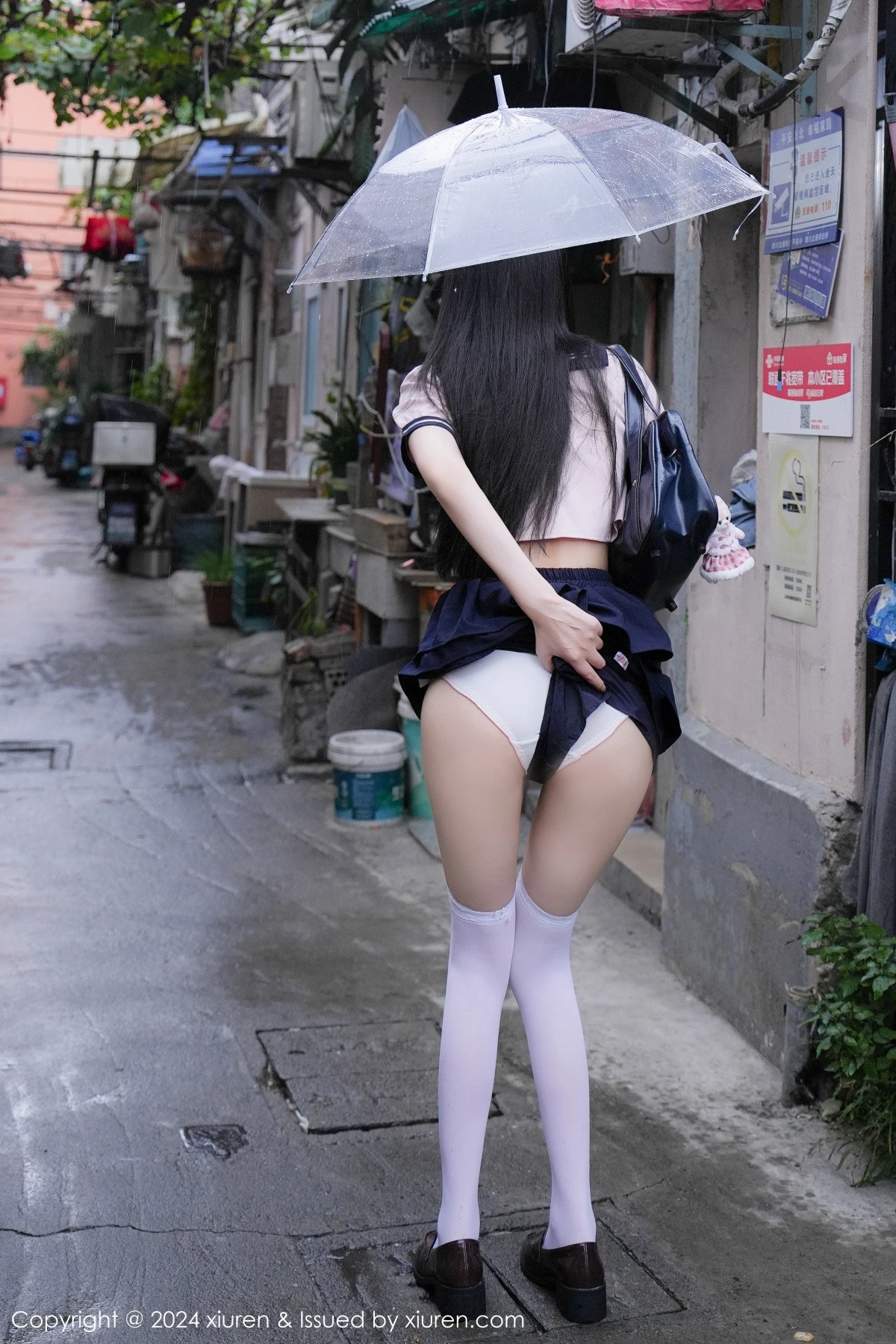 [[XiuRen秀人网]秀人网]No.9224_模特Erikaki性感粉色JK制服配白色丝袜秀翘臀美腿撩人诱惑写真84P