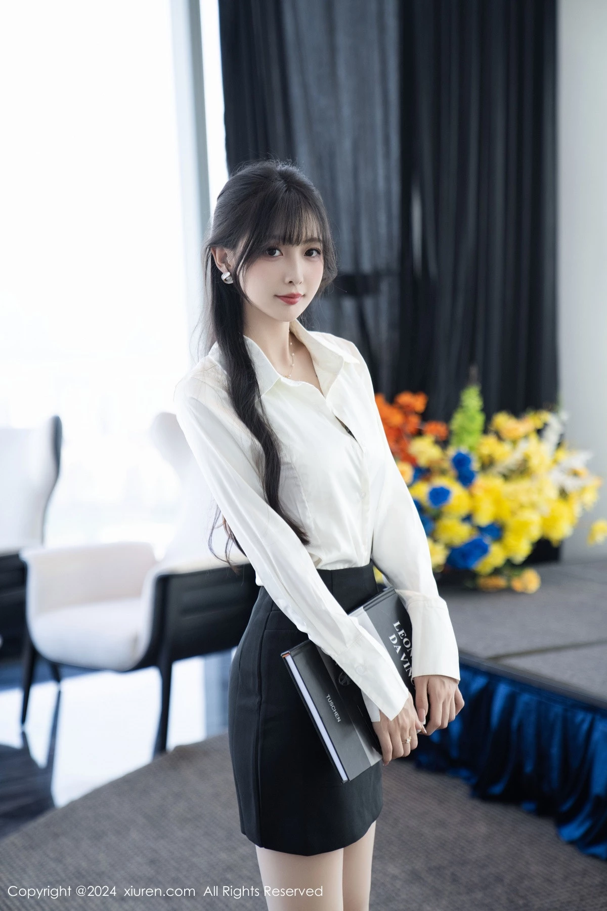 [[XiuRen秀人网]秀人网]No.9237_模特林星阑性感蓝兔子装扮配超薄黑丝秀曼妙身姿迷人诱惑写真107P