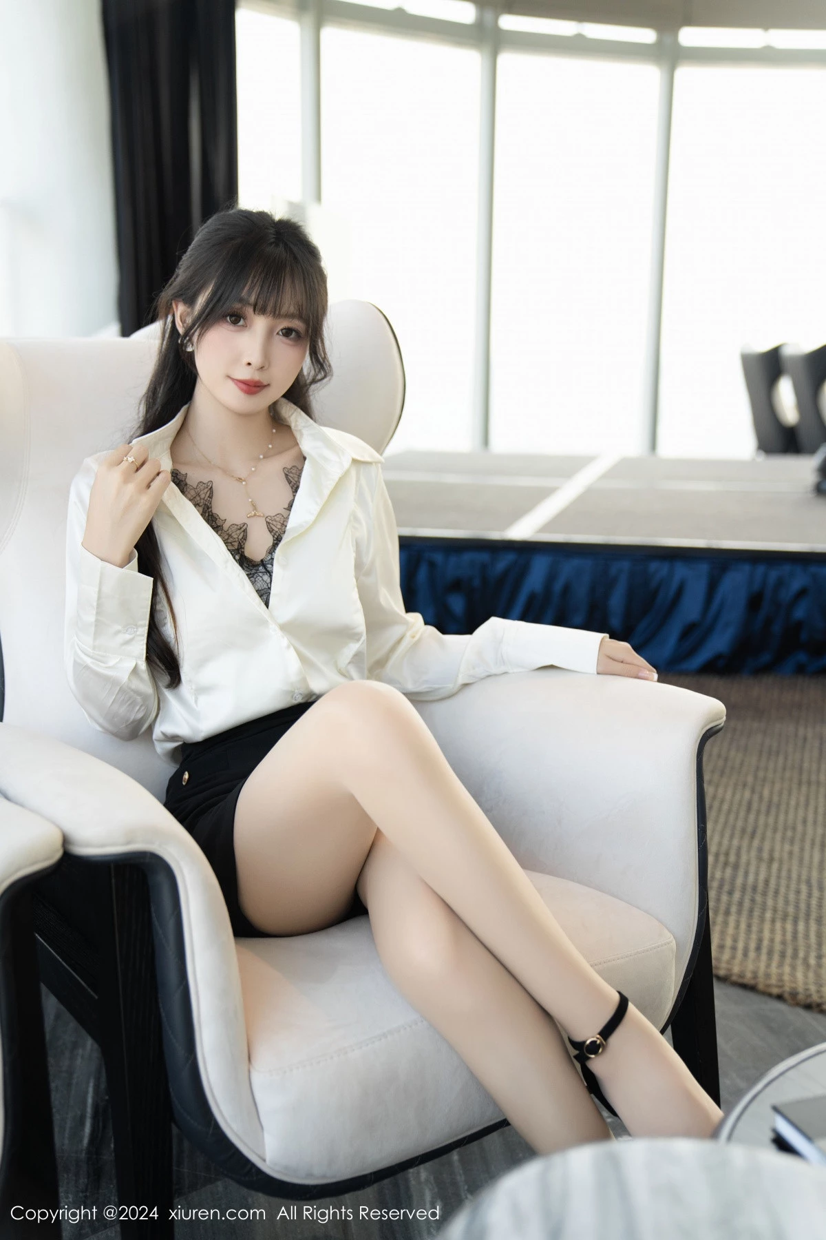 [[XiuRen秀人网]秀人网]No.9237_模特林星阑性感蓝兔子装扮配超薄黑丝秀曼妙身姿迷人诱惑写真107P