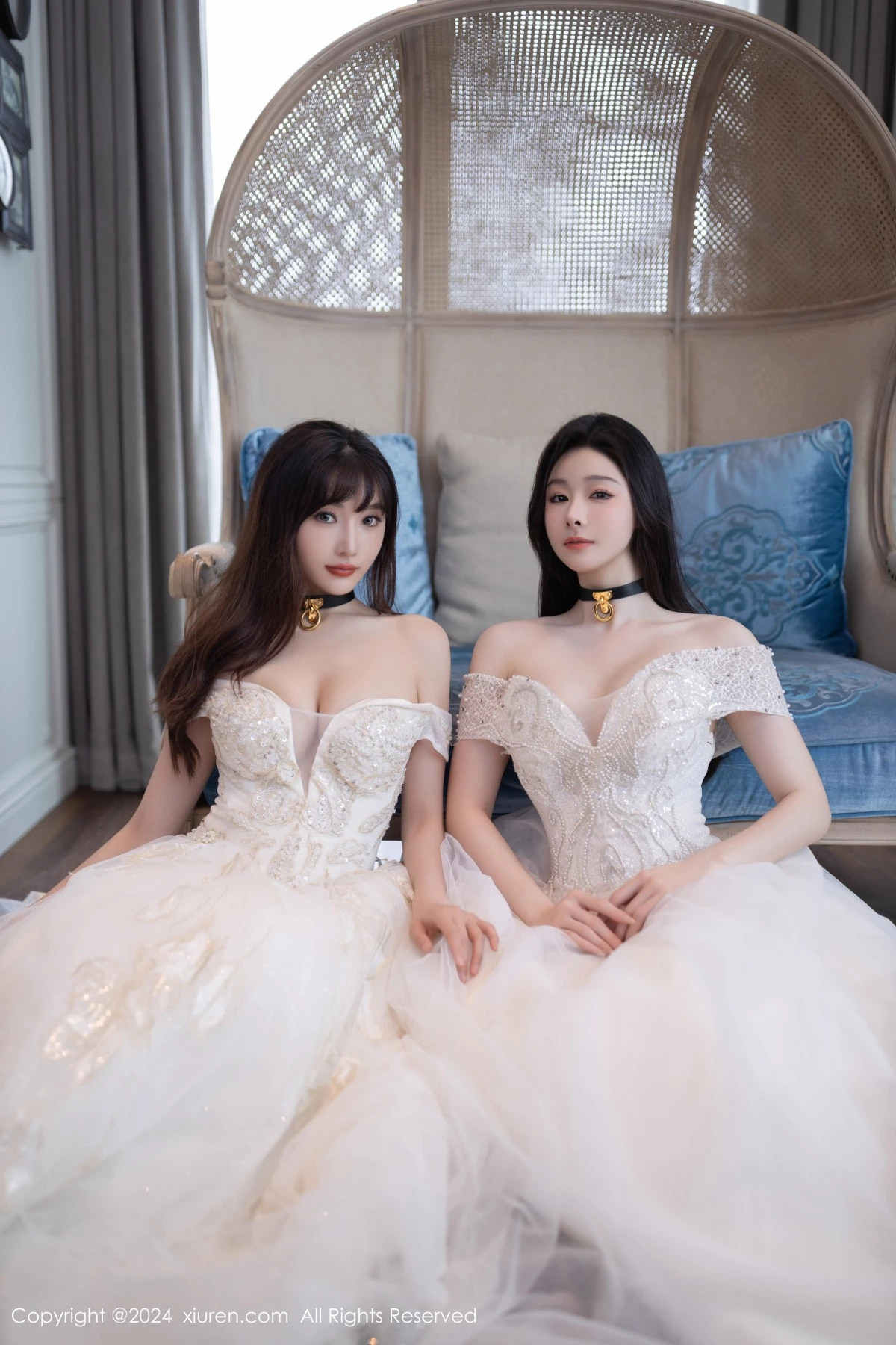 [[XiuRen秀人网]秀人网]No.9240_模特合集女神小逗逗＆陆萱萱性感白色内衣秀完美身材诱惑写真80P