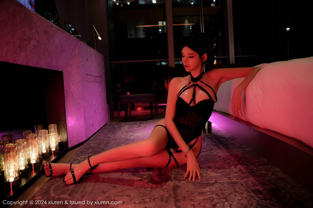 [[XiuRen秀人网]秀人网]No.9232_新人模特果茶姐姐私房性感黑色情趣服饰秀曼妙身姿惹火诱惑写真82P