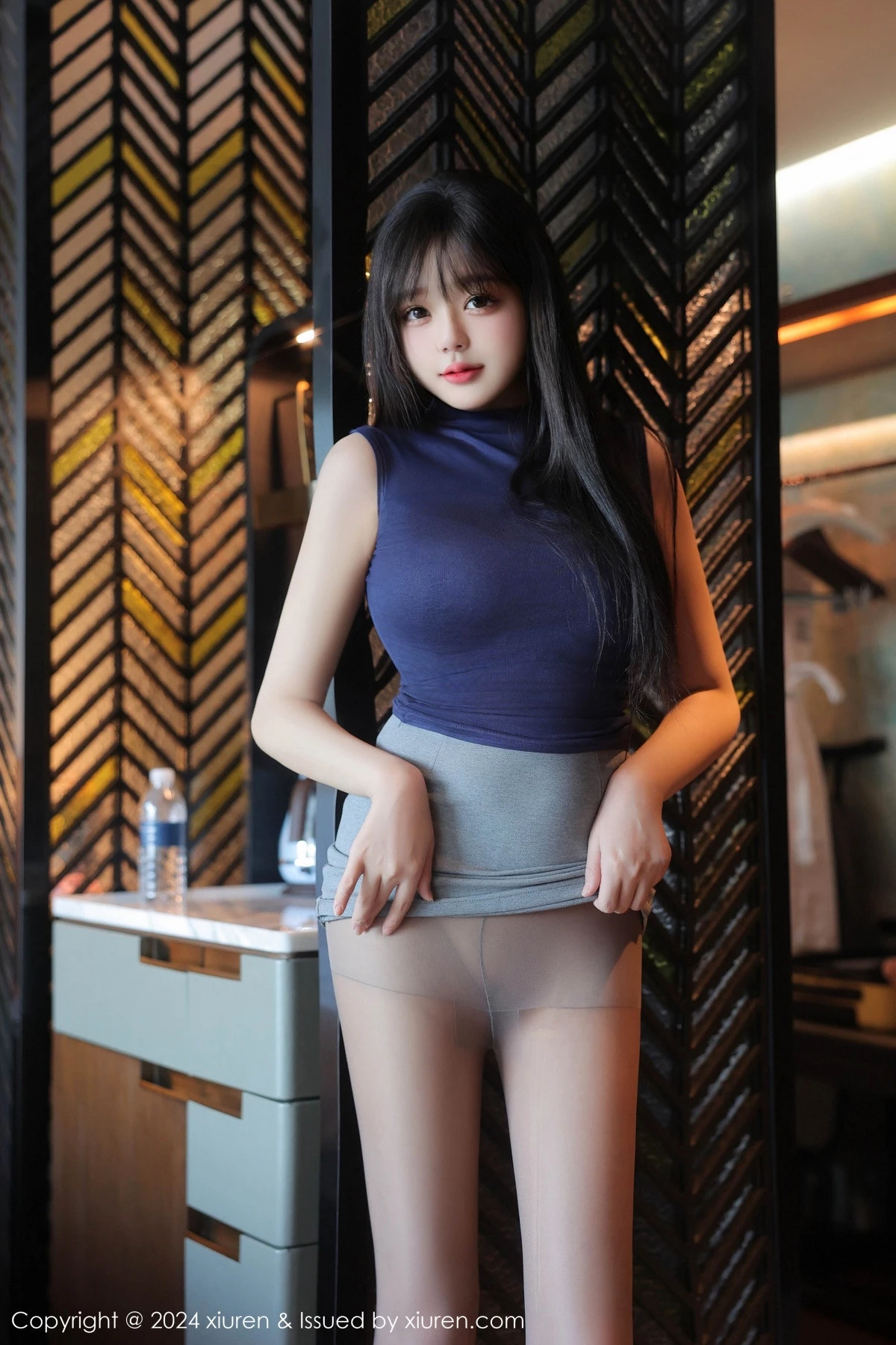 [[XiuRen秀人网]秀人网]No.9233_模特柚柚小奶瓶性感黑色蕾丝内衣配超薄灰丝秀凹凸身材诱惑写真89P