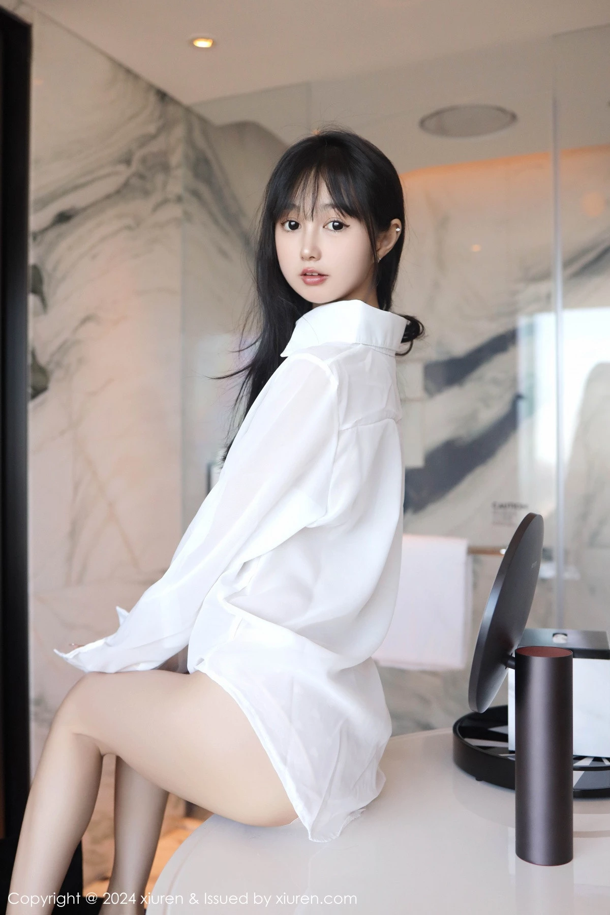 [[XiuRen秀人网]秀人网]No.9251_新人模特林好好私房浴室性感白色衬衣半脱秀曼妙身姿诱惑写真67P