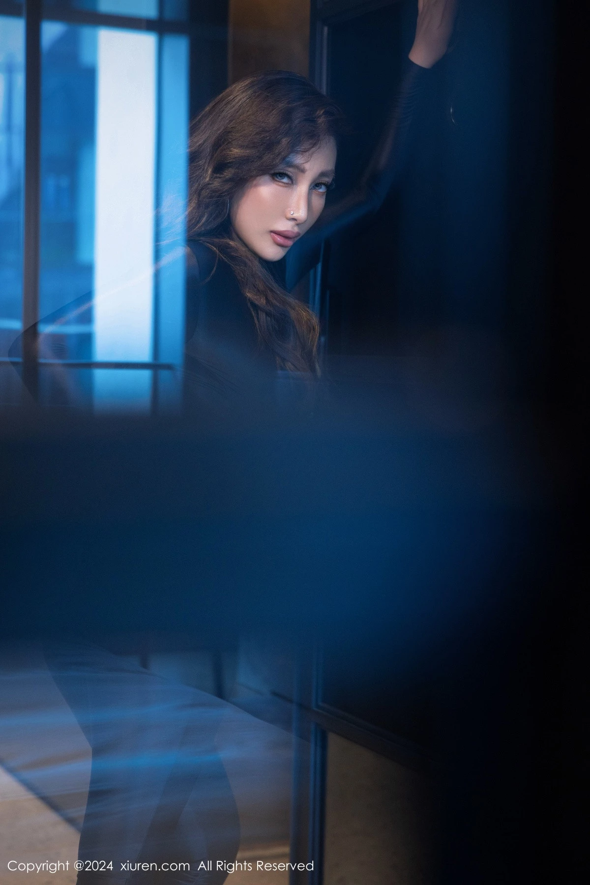 [[XiuRen秀人网]秀人网]No.9259_新人模特FE-性感黑色连体衣露超薄黑丝秀丰腴身姿撩人诱惑写真59P