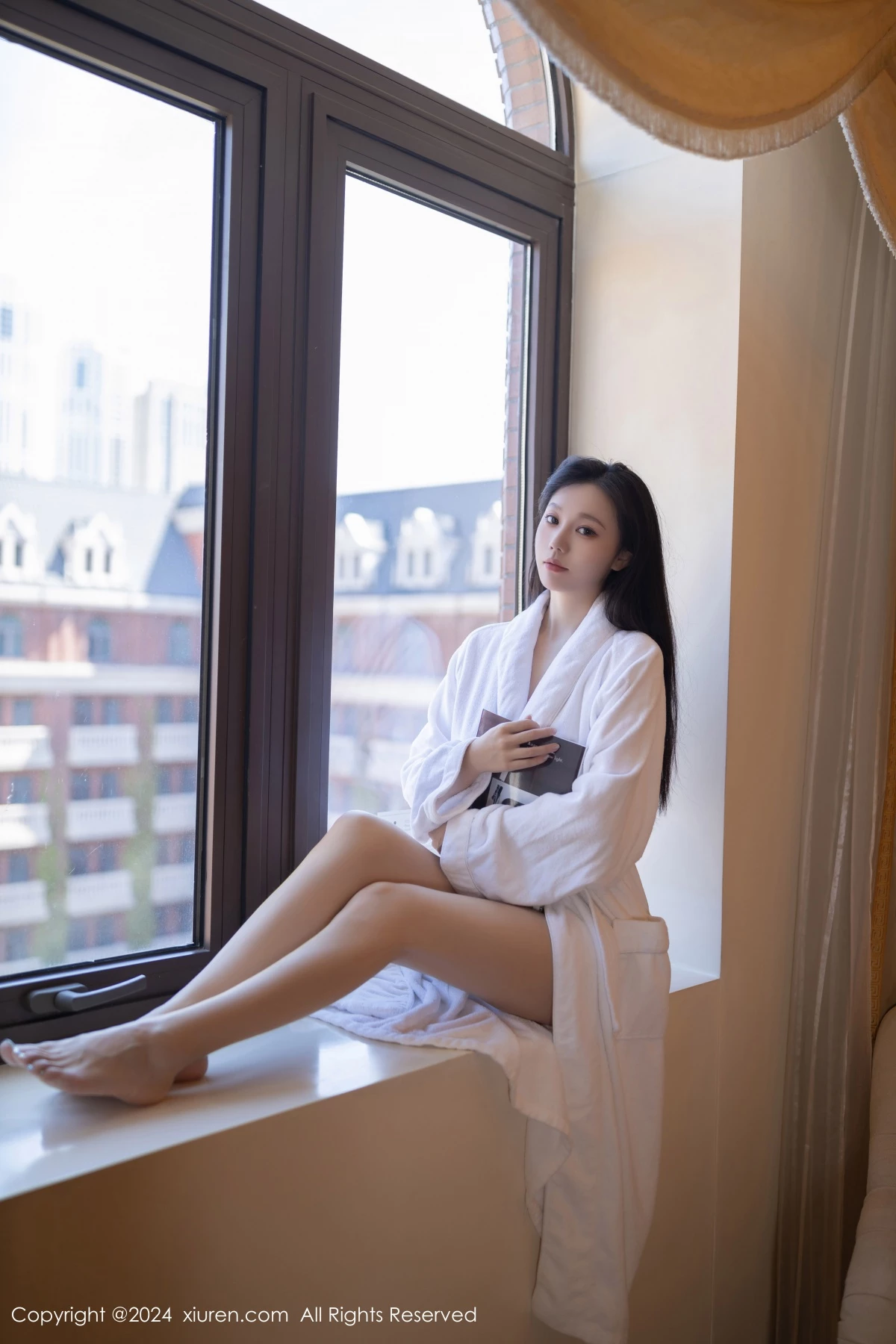 [[XiuRen秀人网]秀人网]No.9281_模特安然anran性感白色浴袍配白色浴巾秀柔美身段撩人诱惑写真80P