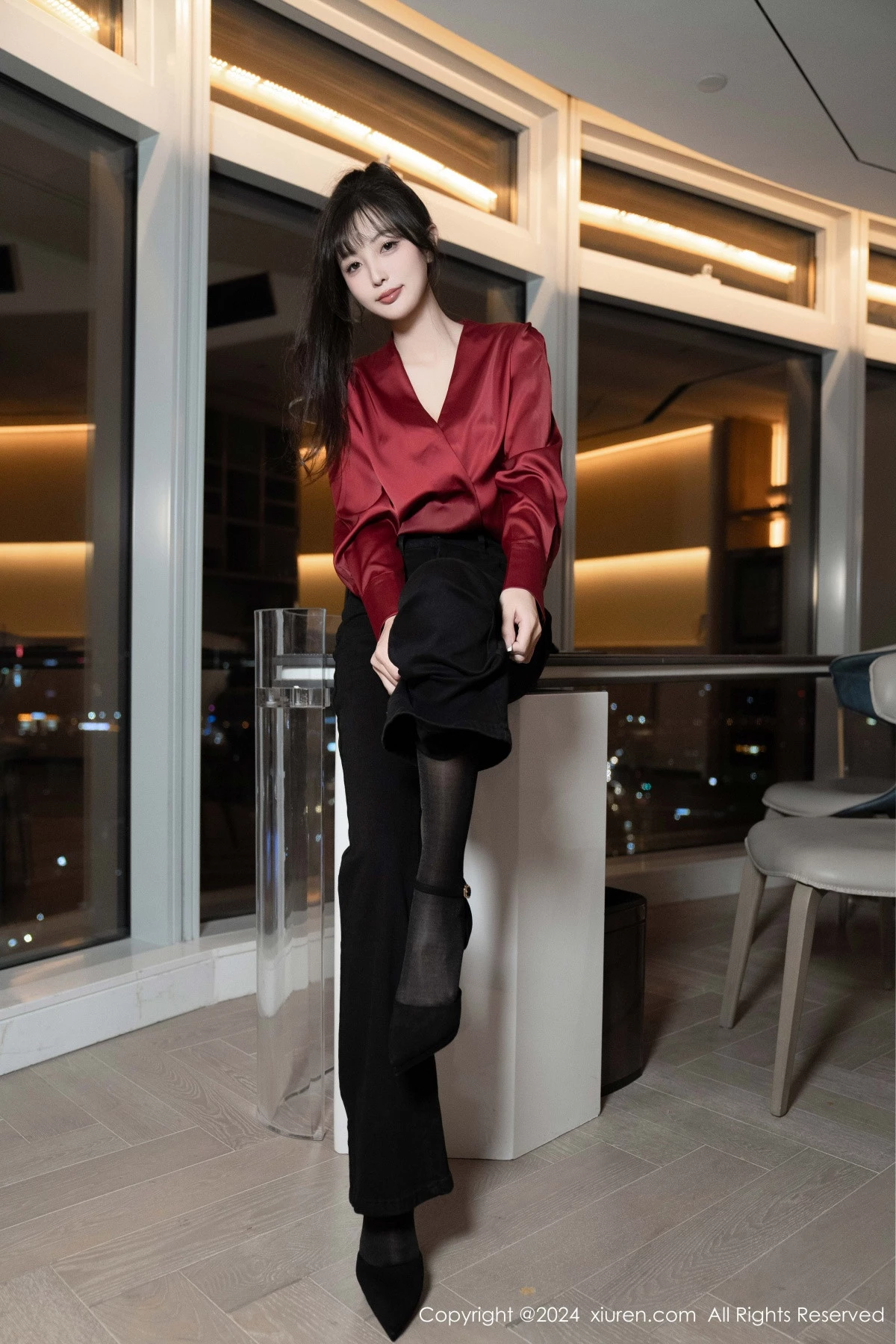 [[XiuRen秀人网]秀人网]No.9299_模特林星阑私房性感黑色蕾丝内衣配开档黑丝秀曼妙身姿诱惑写真94P