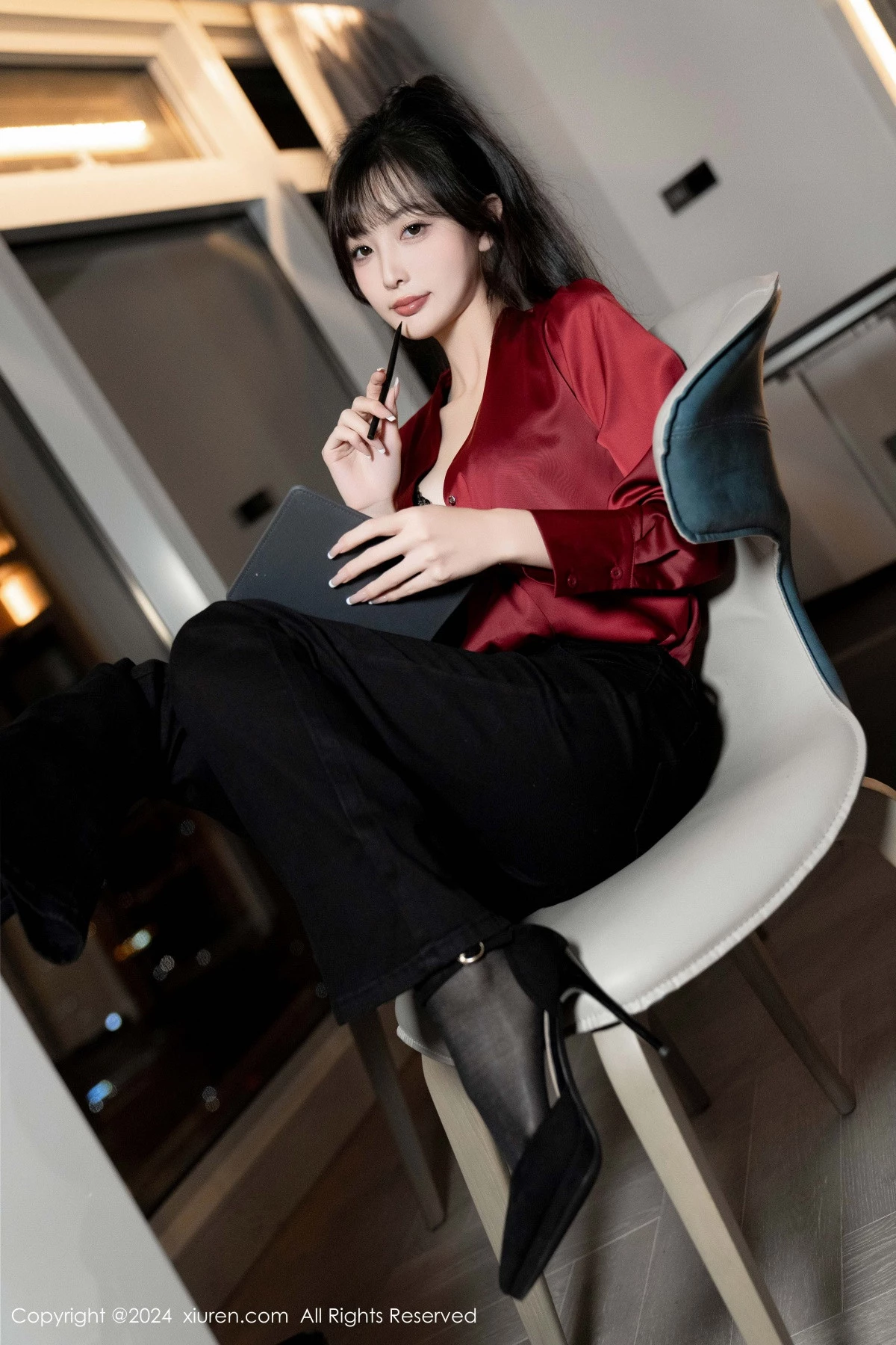 [[XiuRen秀人网]秀人网]No.9299_模特林星阑私房性感黑色蕾丝内衣配开档黑丝秀曼妙身姿诱惑写真94P