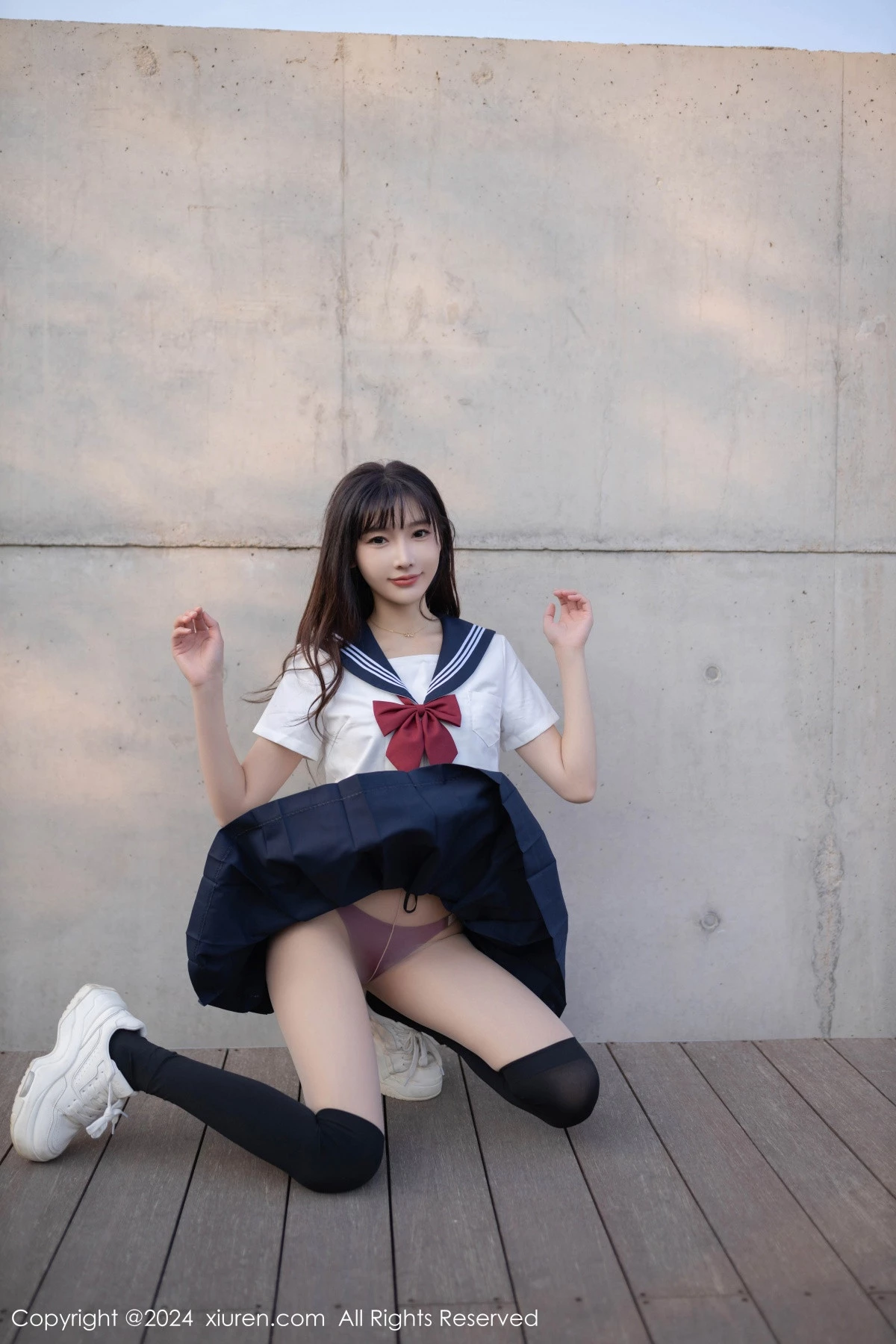 [[XiuRen秀人网]秀人网]No.9305_模特陆萱萱性感JK制服+黑色高叉连体衣配黑丝袜秀美腿诱惑写真80P