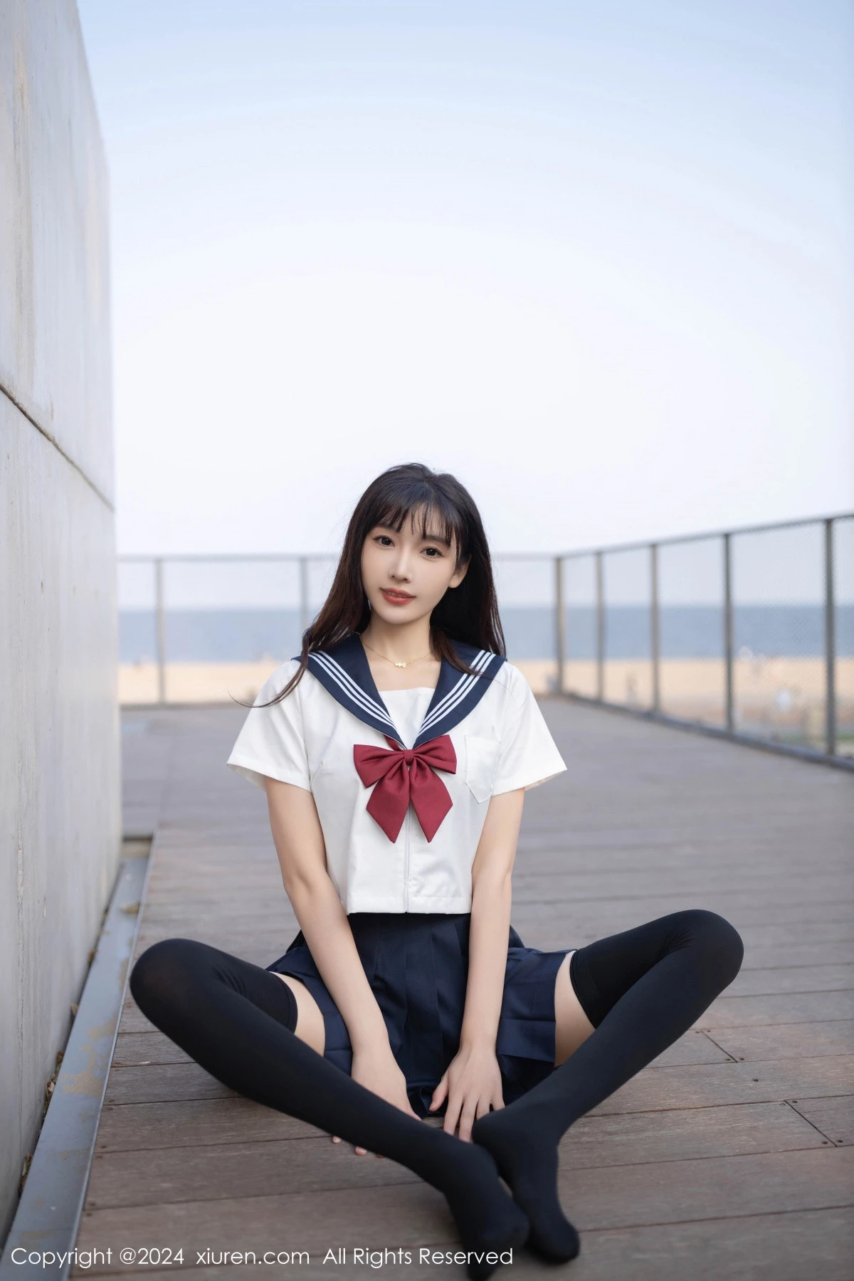 [[XiuRen秀人网]秀人网]No.9305_模特陆萱萱性感JK制服+黑色高叉连体衣配黑丝袜秀美腿诱惑写真80P