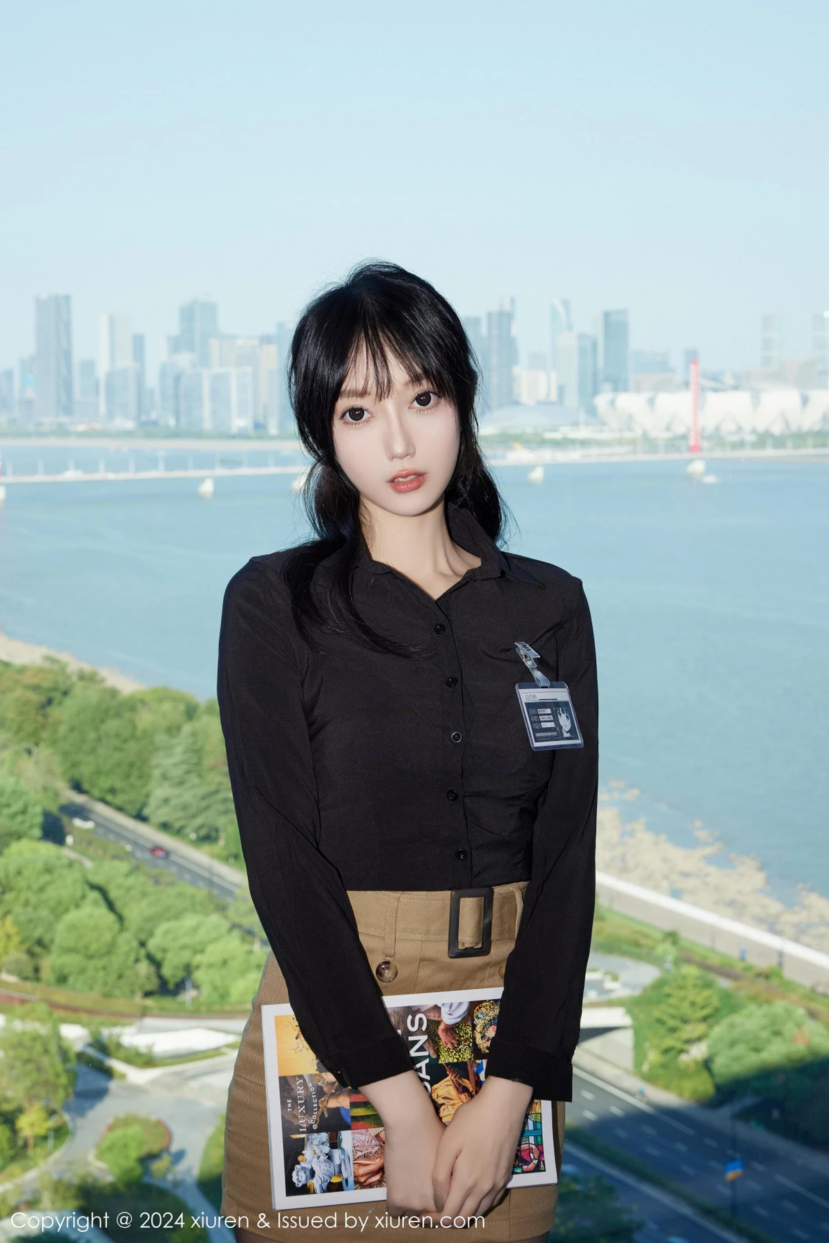 [[XiuRen秀人网]秀人网]No.9309_模特玥儿玥er性感黑色情趣服饰配开档黑丝秀曼妙身姿诱惑写真72P