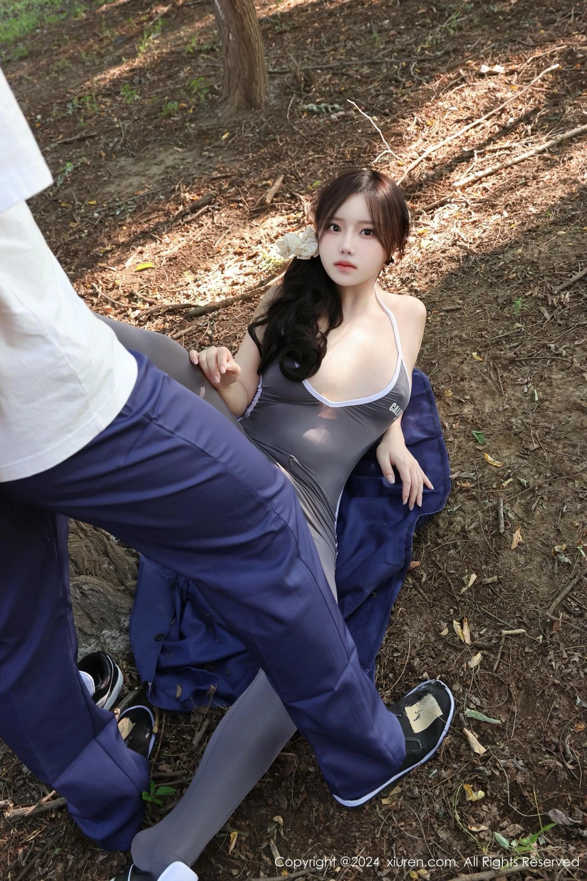 [[XiuRen秀人网]秀人网]No.9311_模特小薯条nienie晨跑主题性感灰色运动服饰秀完美身材诱惑写真92P