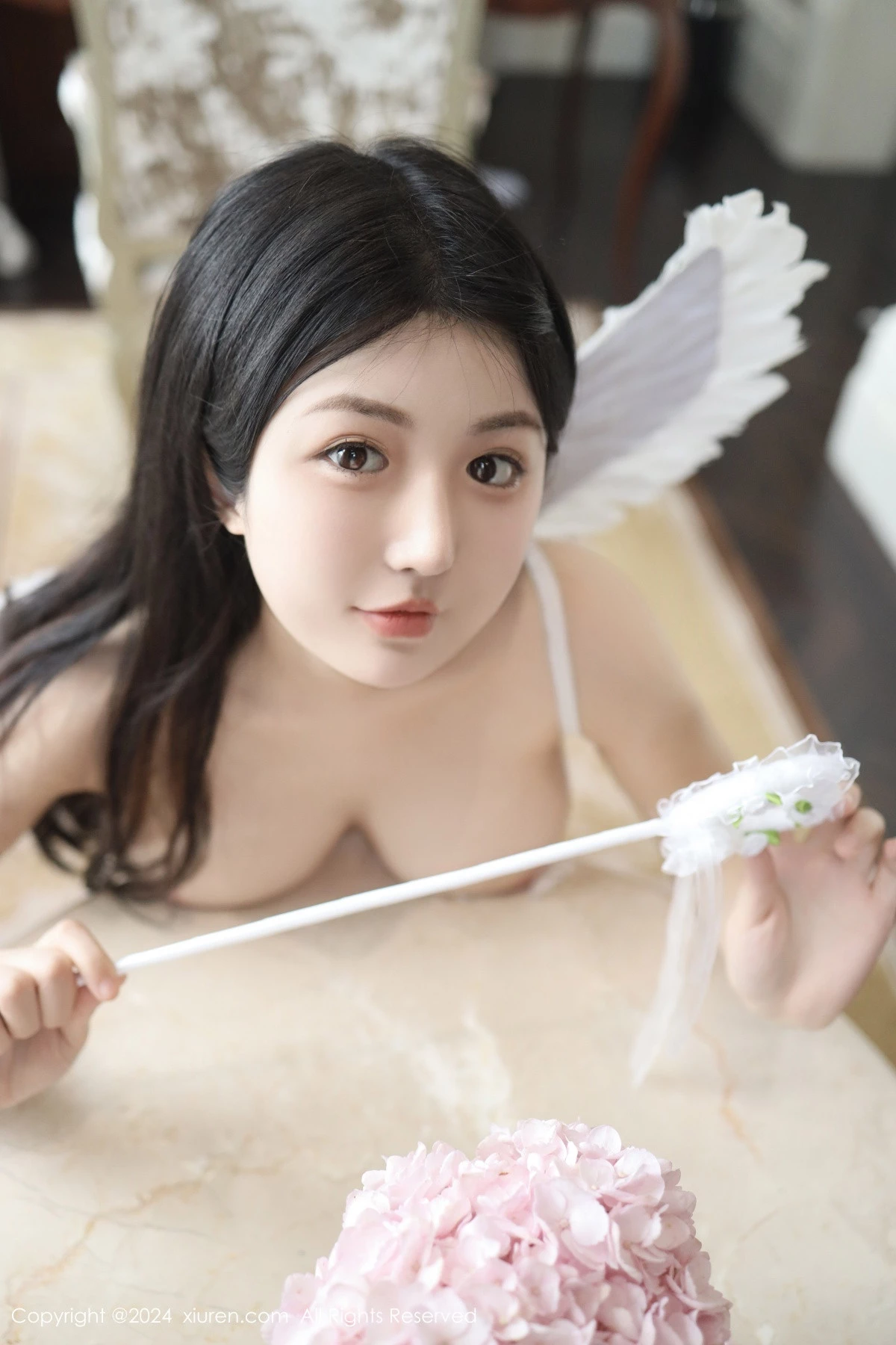 [[XiuRen秀人网]秀人网]No.9179_模特陈小花小天使装扮性感白色情趣服饰秀曼妙身姿迷人诱惑写真52P