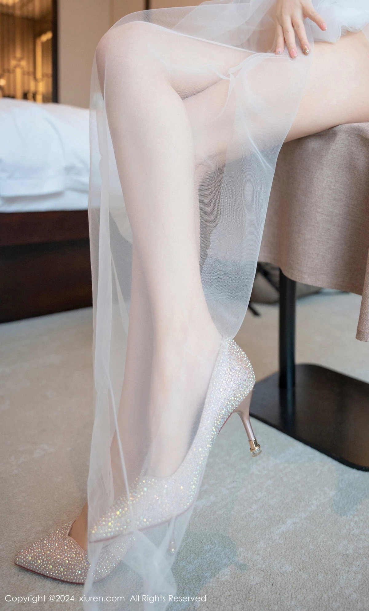 [[XiuRen秀人网]秀人网]No.9318_模特白芷yy私房性感透明白纱露白色情趣内衣秀火辣身材诱惑写真76P
