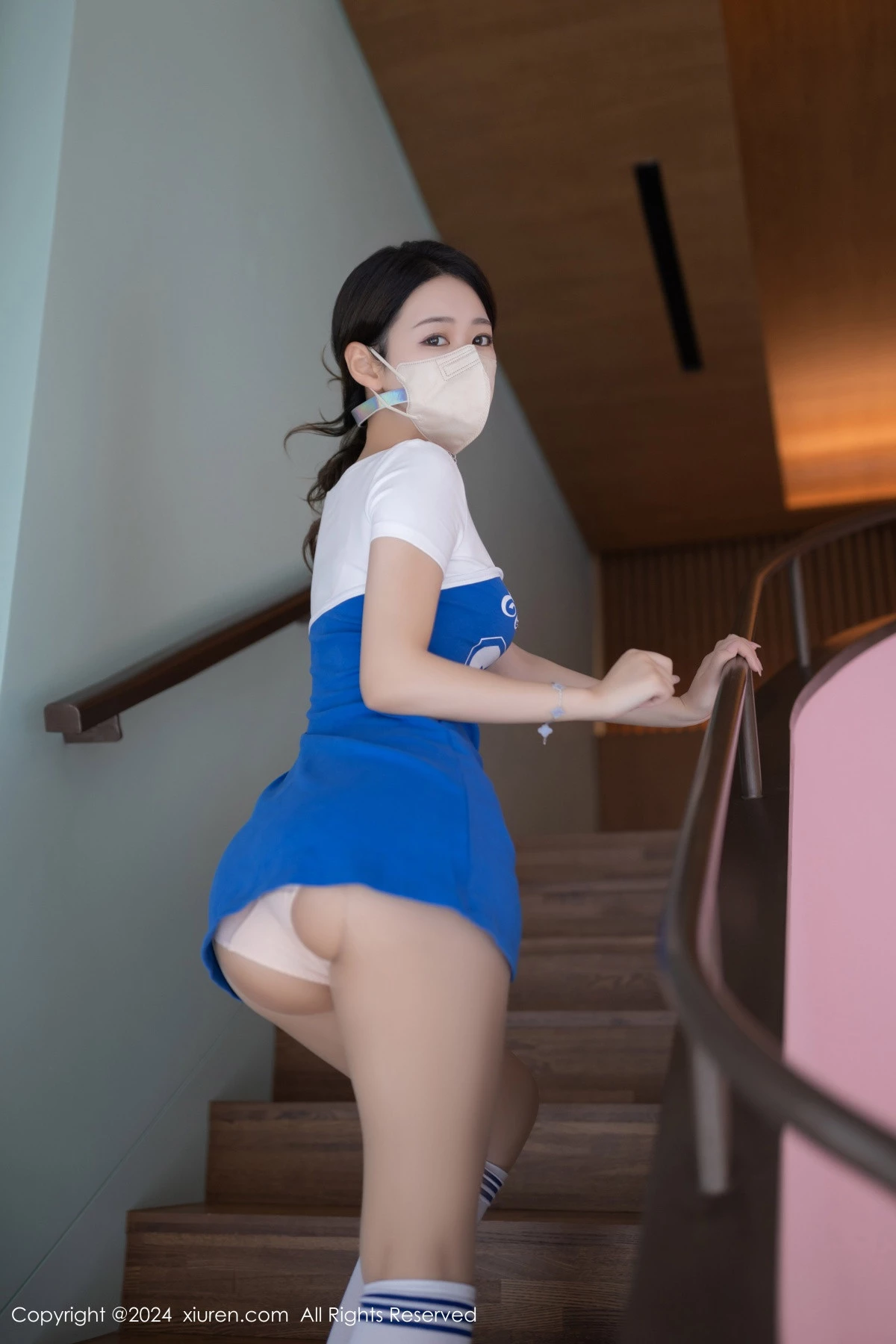 [[XiuRen秀人网]秀人网]No.9322_模特唐安琪性感蓝色篮球服露肉色内衣配白丝袜秀曼妙身姿诱惑写真81P