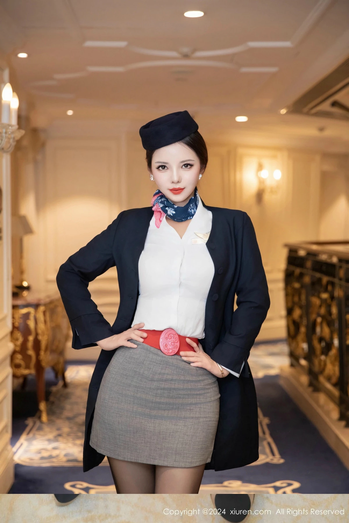 [[XiuRen秀人网]秀人网]No.9365_模特大美妞儿性感空姐制服露白色内衣配超薄黑丝秀美腿诱惑写真84P