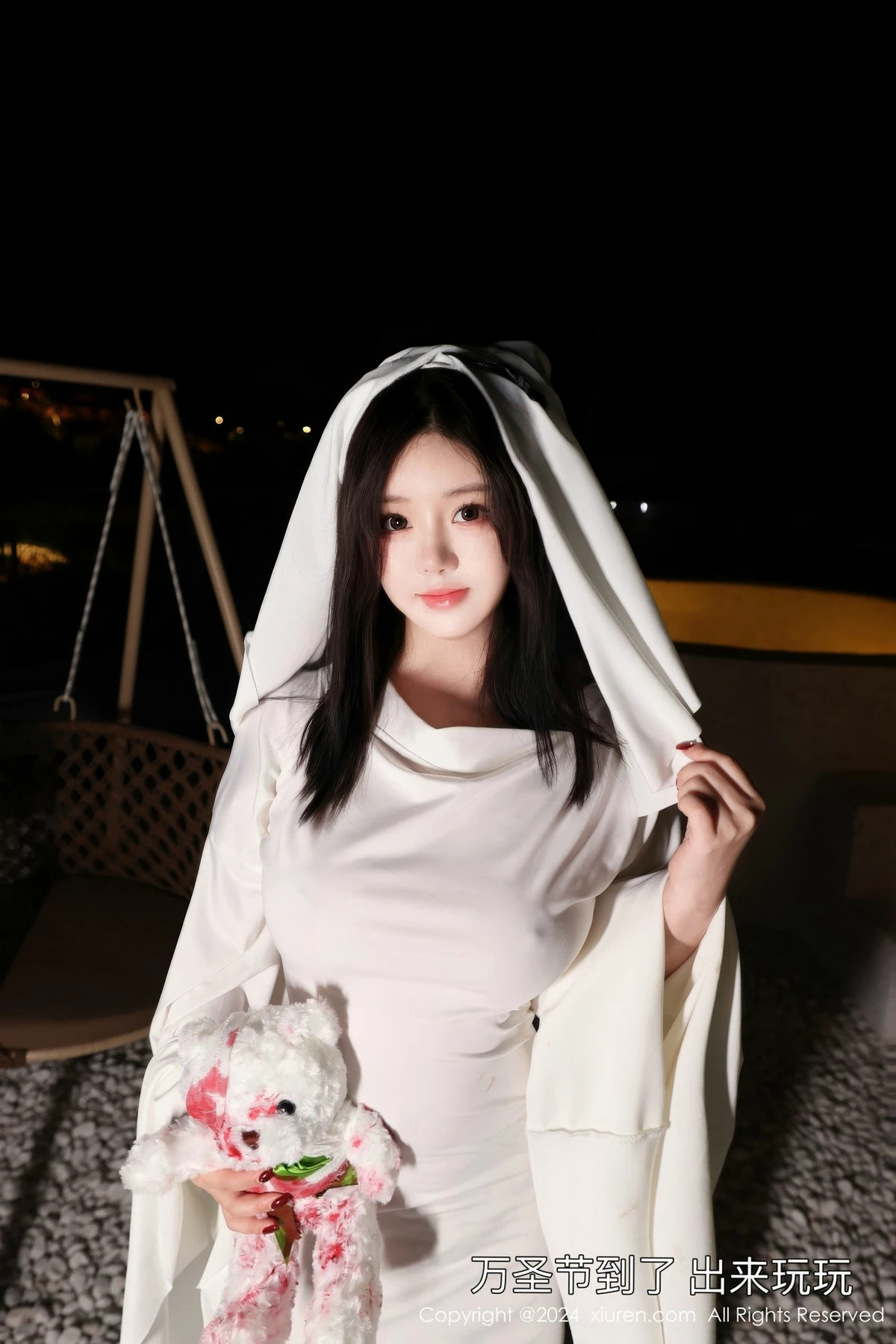 [[XiuRen秀人网]秀人网]No.9376_模特小薯条nienie白色连衣裙+红色情趣服饰秀曼妙身姿诱惑写真81P