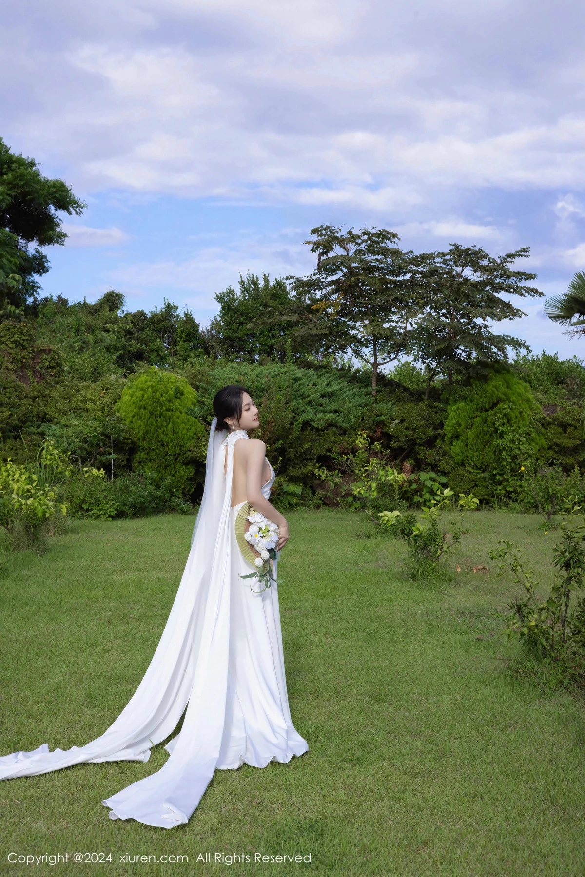 [[XiuRen秀人网]秀人网]No.9387_模特鱼子酱Fish婚礼主题性感白色婚纱配白丝袜秀曼妙身姿诱惑写真81P
