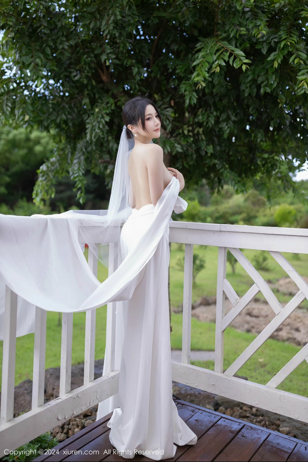[[XiuRen秀人网]秀人网]No.9387_模特鱼子酱Fish婚礼主题性感白色婚纱配白丝袜秀曼妙身姿诱惑写真81P