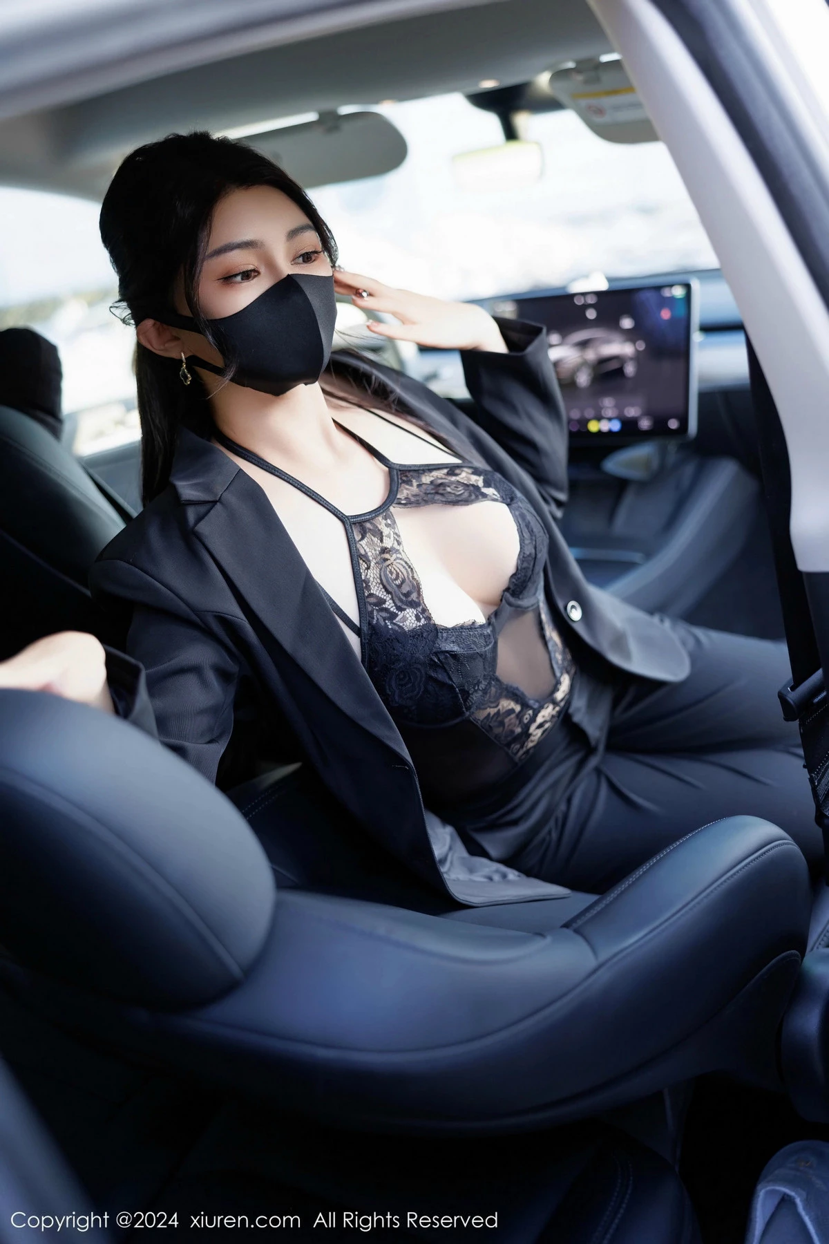 [[XiuRen秀人网]秀人网]No.9405_模特凯竹Quinn性感黑色OL制服露黑色蕾丝情趣连体衣完美诱惑写真84P