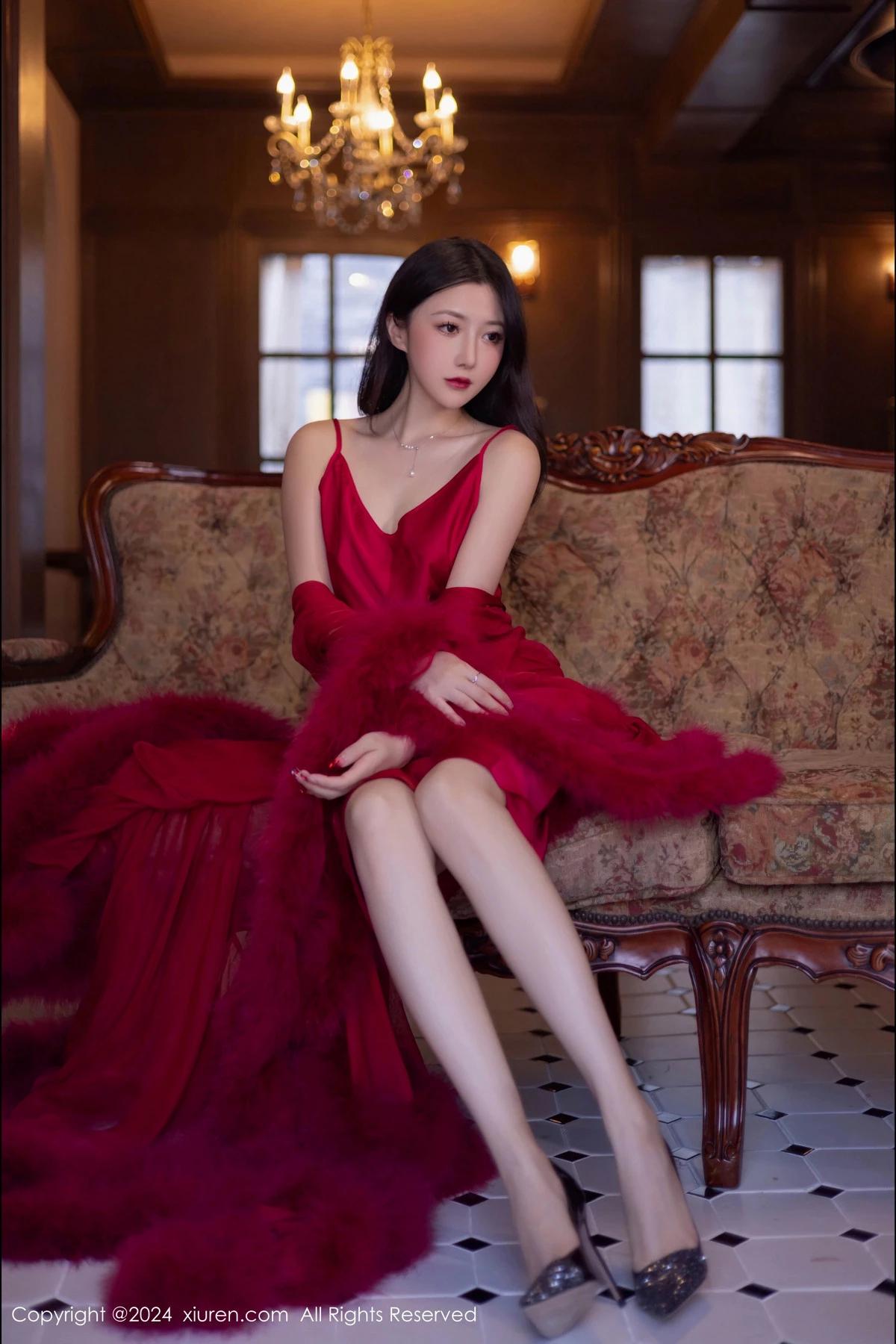 [[XiuRen秀人网]秀人网]No.9422_模特鱼子酱Fish红玫瑰主题红色吊带连衣裙秀曼妙身姿迷人诱惑写真80P