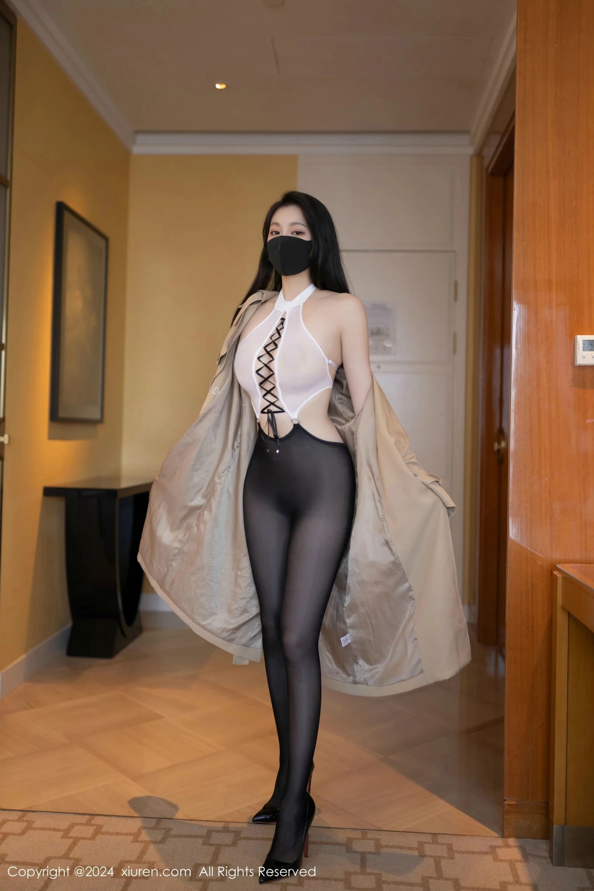 [[XiuRen秀人网]秀人网]No.9436_模特安然anran私房性感白色内衣配黑丝吊袜秀柔美身段诱惑写真80P