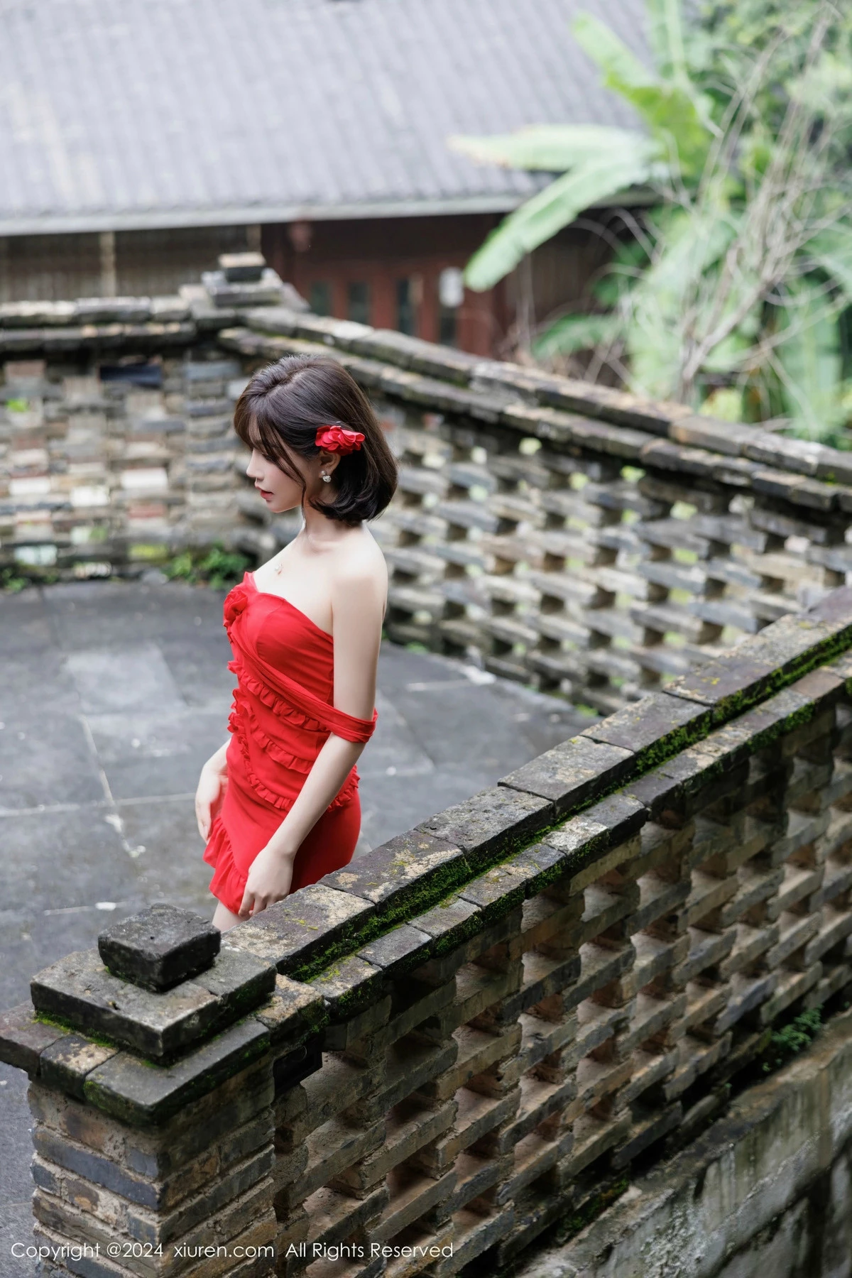 [[XiuRen秀人网]秀人网]No.9449_女神徐莉芝Booty红色连衣裙露蕾丝情趣内衣秀曼妙身姿诱惑写真101P