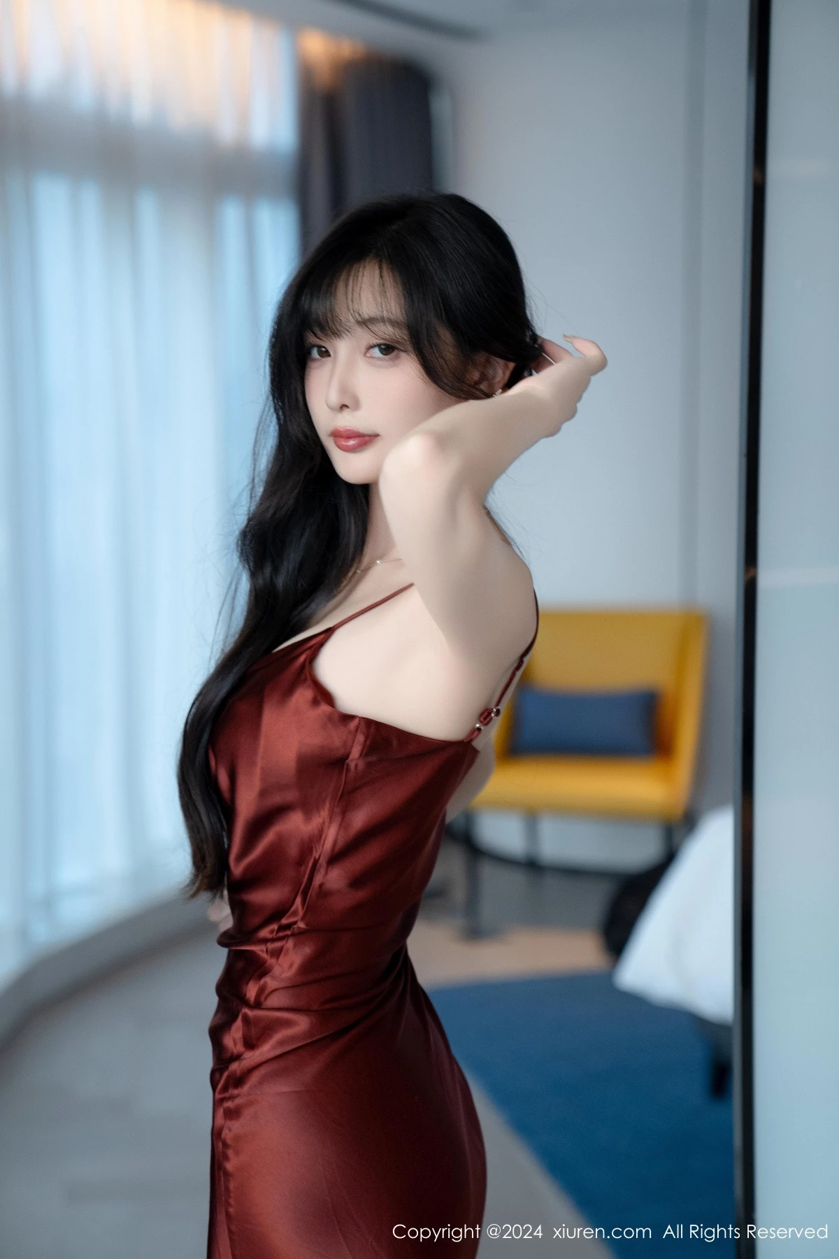 [[XiuRen秀人网]秀人网]No.9336_模特林星阑性感红色连衣长裙露黑色情趣内衣秀曼妙身姿诱惑写真85P