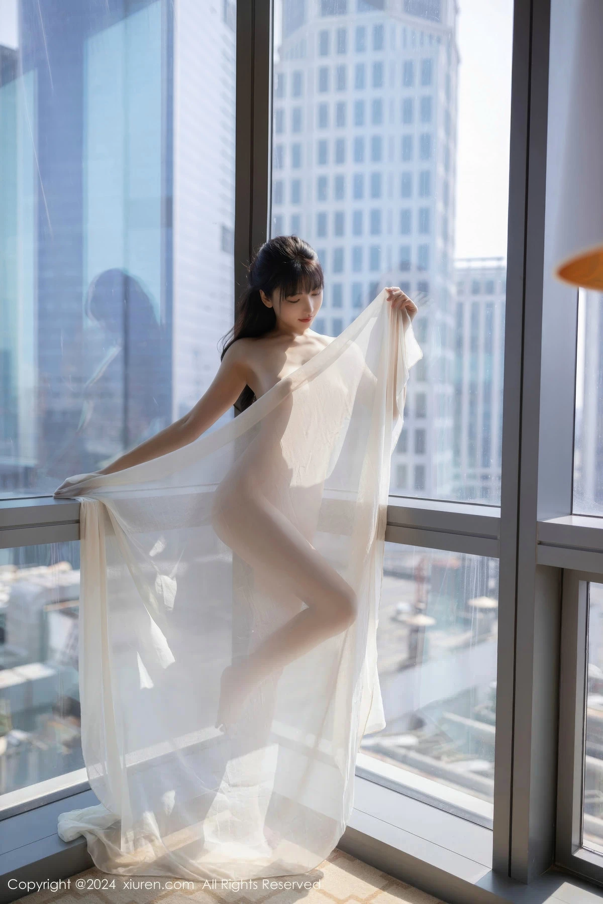 [[XiuRen秀人网]秀人网]No.9340_模特陆萱萱性感白色情趣内衣配白丝吊袜秀曼妙身姿撩人诱惑写真83P