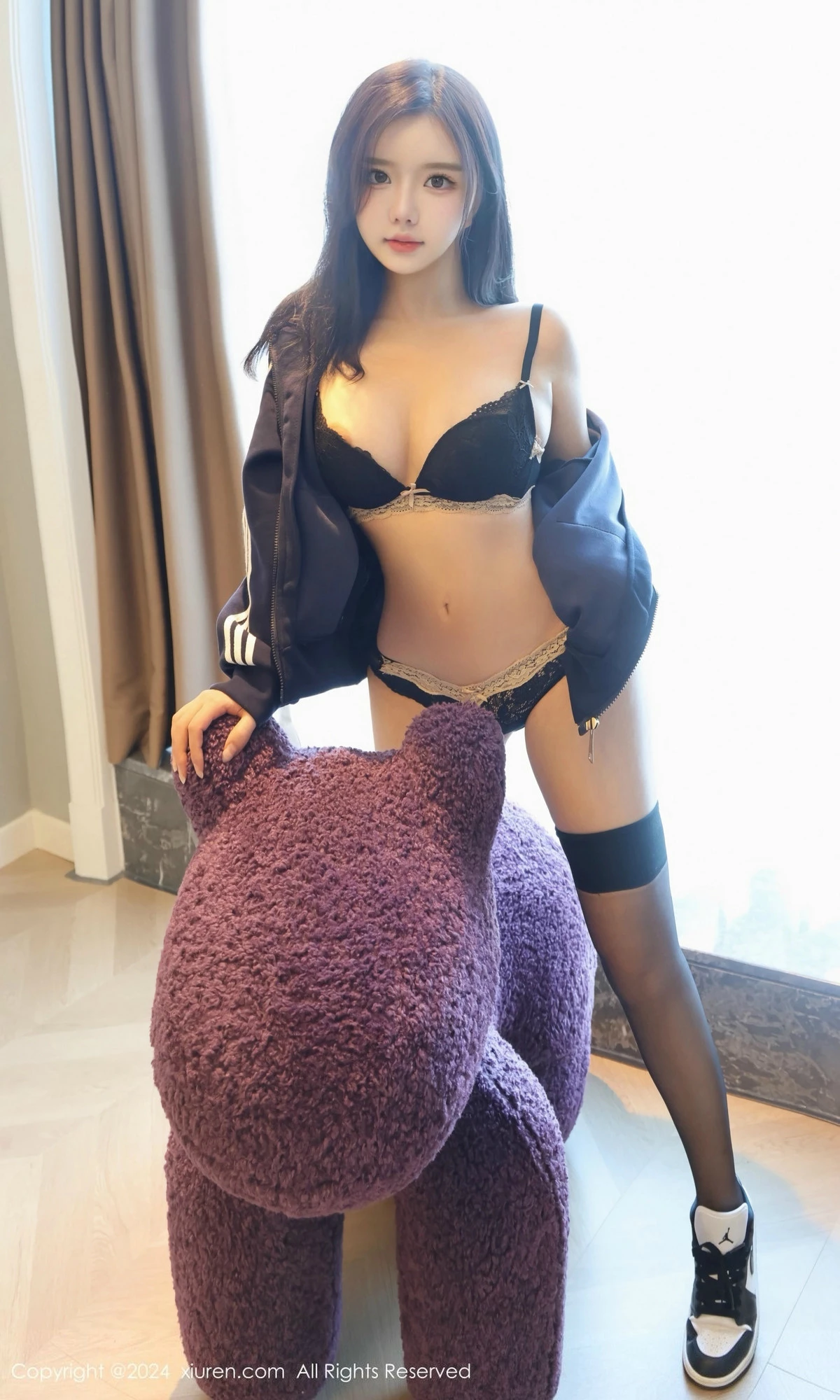 [[XiuRen秀人网]秀人网]No.9347_模特小薯条nienie性感黑色内衣配黑丝袜秀完美身材撩人诱惑写真102P