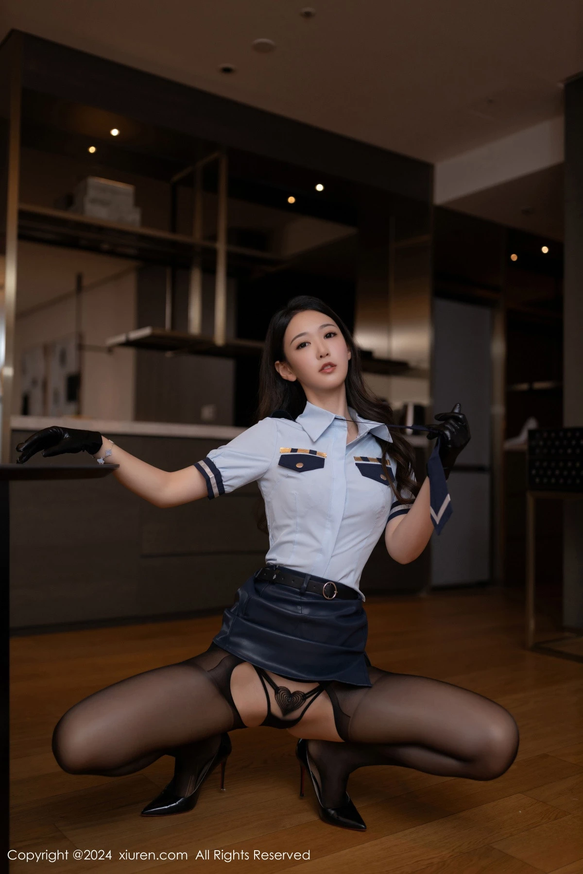 [[XiuRen秀人网]秀人网]No.9356_模特唐安琪性感蓝色制服露黑色内衣配开档黑丝秀曼妙身姿诱惑写真82P