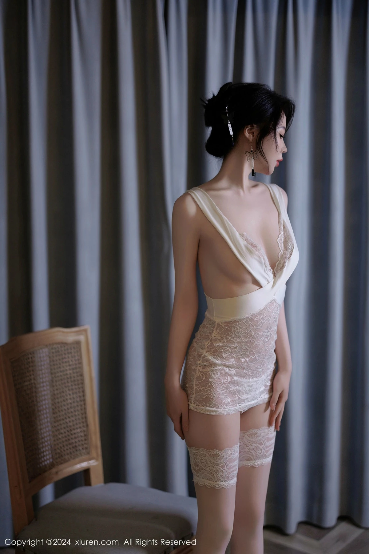 [[XiuRen秀人网]秀人网]No.9526_模特梦心玥性感黑色连衣裙+白色情趣服饰秀高挑曼妙身姿诱惑写真86P