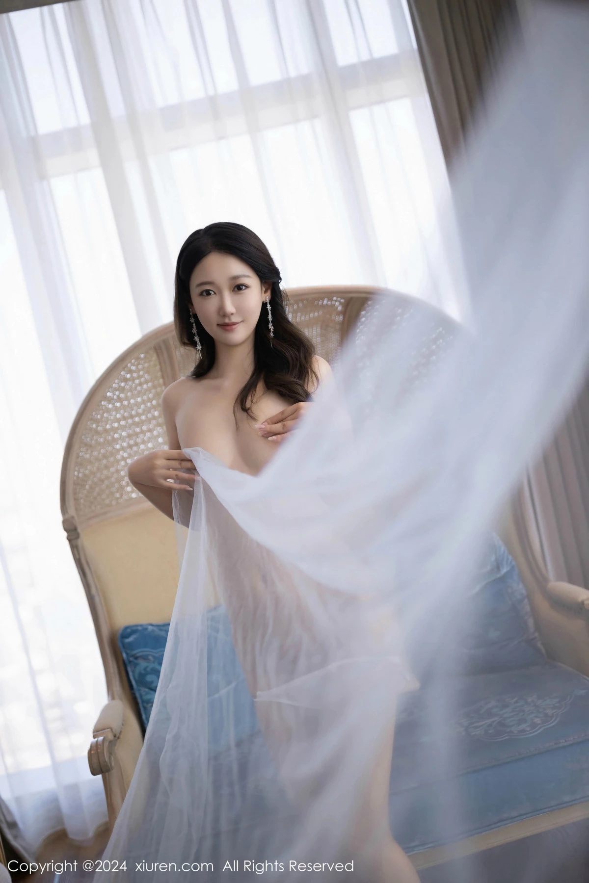 [[XiuRen秀人网]秀人网]No.9538_模特唐安琪性感淡蓝色薄纱礼裙露白色内衣秀曼妙身姿诱惑写真82P