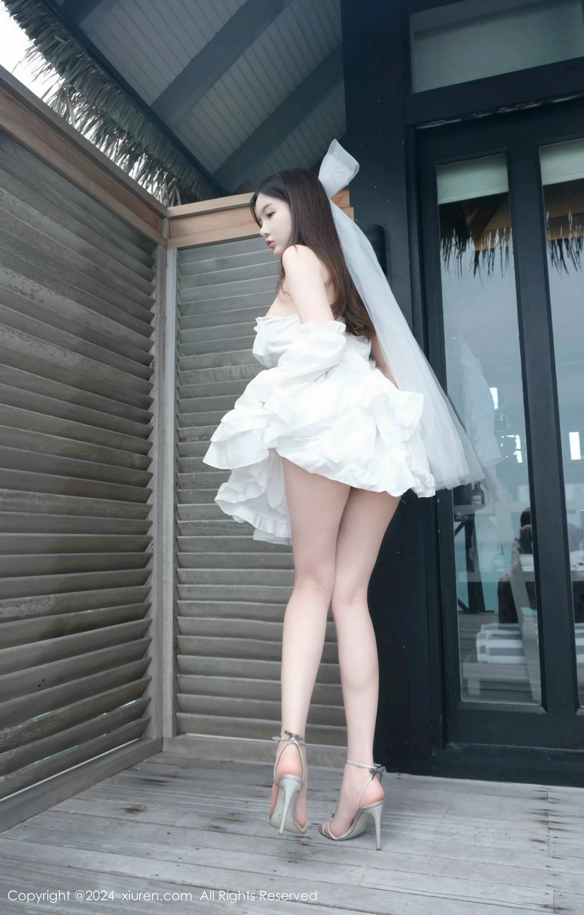 [[XiuRen秀人网]秀人网]No.9535_模特糯美子MINIbabe性感白色婚纱配情趣内衣秀惹火身材诱惑写真59P