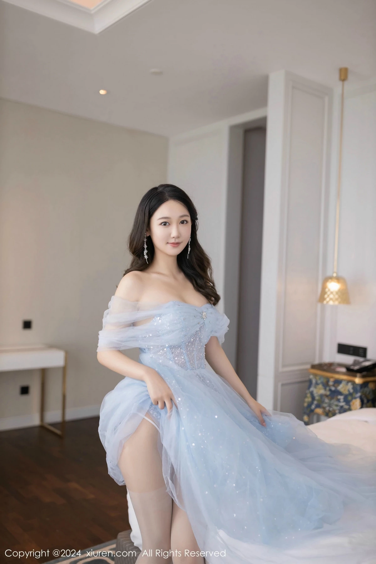 [[XiuRen秀人网]秀人网]No.9538_模特唐安琪性感淡蓝色薄纱礼裙露白色内衣秀曼妙身姿诱惑写真82P