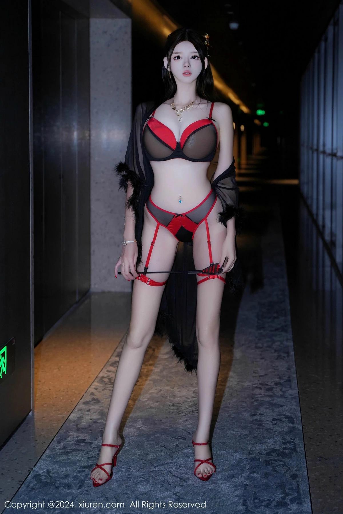 [[XiuRen秀人网]秀人网]No.9544_模特果茶姐姐私房性感红黑搭配情趣内衣秀曼妙身姿撩人诱惑写真64P