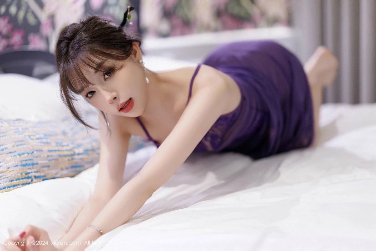 [[XiuRen秀人网]秀人网]No.9553_女神徐莉芝Booty性感花色旗袍+紫色连衣裙秀曼妙身姿诱惑写真84P