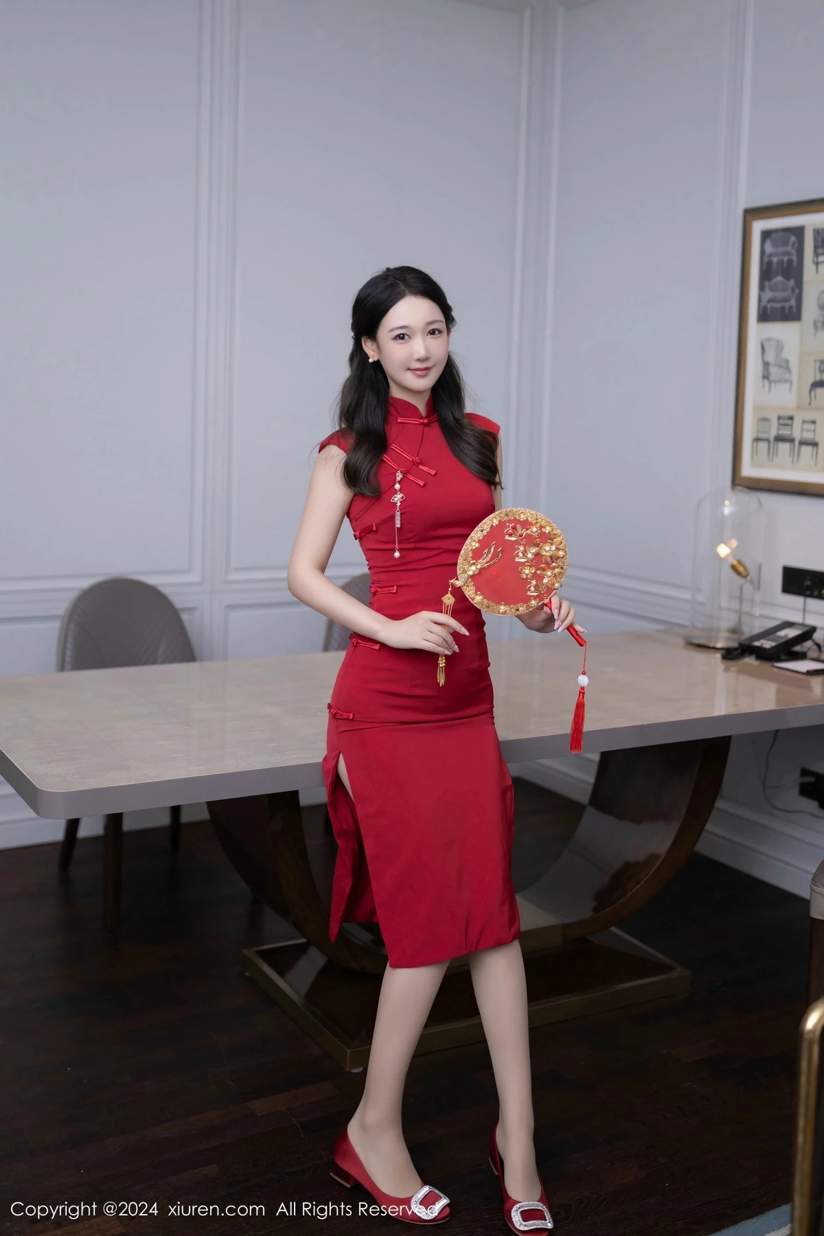 [[XiuRen秀人网]秀人网]No.9463_模特唐安琪性感红色旗袍露红色内衣配超薄肉丝秀曼妙身姿诱惑写真81P