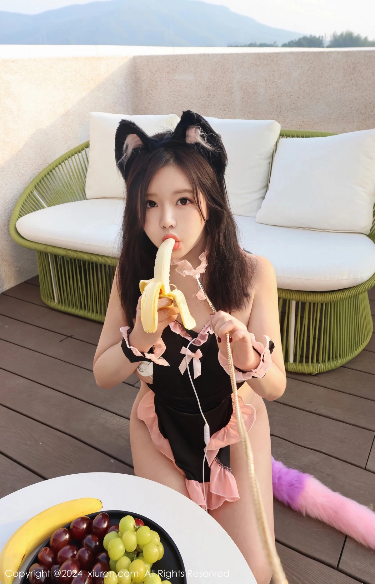 [[XiuRen秀人网]秀人网]No.9559_模特小薯条nienie性感白色制服+粉色猫女郎服饰秀完美身材诱惑写真57P