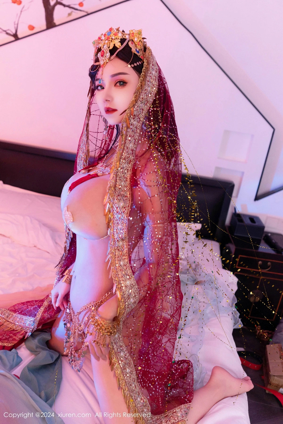 [[XiuRen秀人网]秀人网]No.9585_新人模特不吃冰淇淋异域风情女郎性感情趣服饰秀火辣身材诱惑写真85P