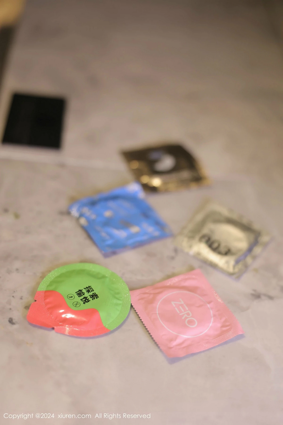 [[XiuRen秀人网]秀人网]No.9601_模特桃妖夭性感白色婚纱露白色内衣配超薄肉丝秀曼妙身姿诱惑写真77P