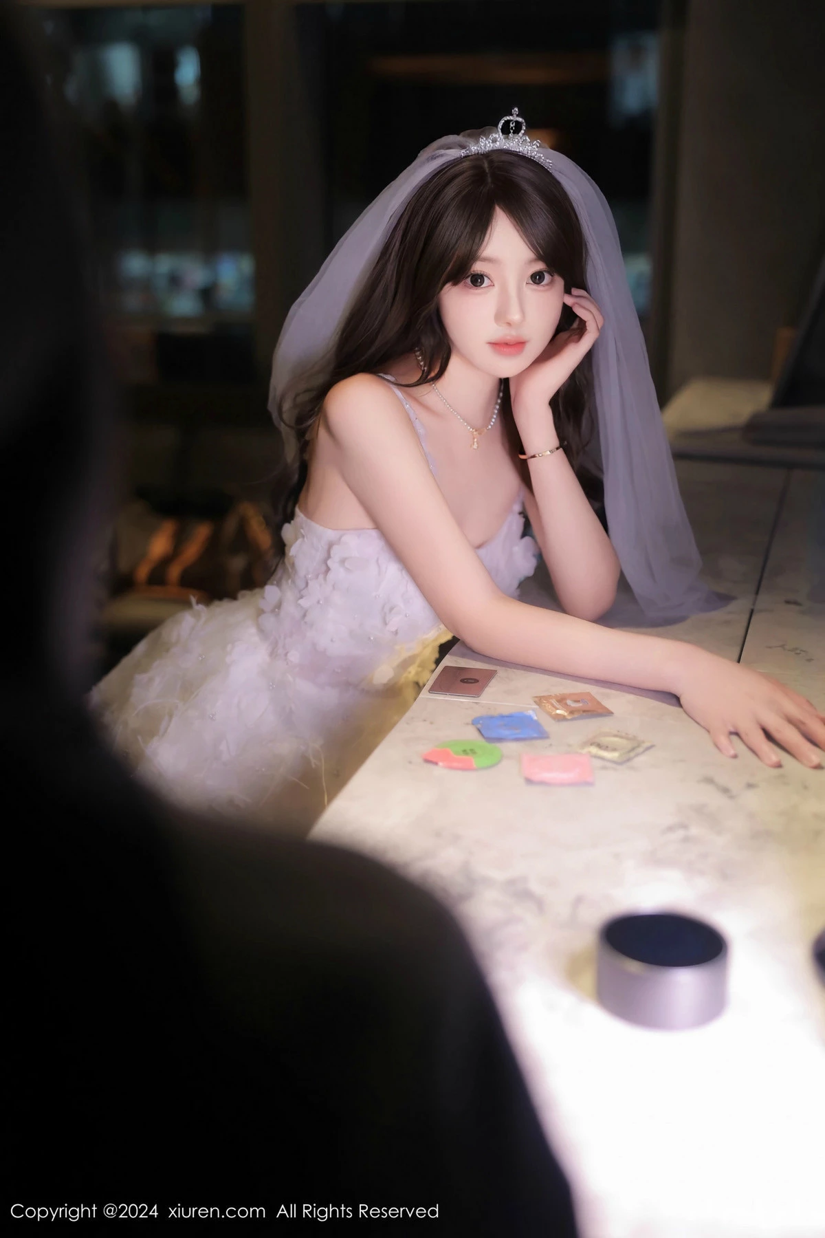 [[XiuRen秀人网]秀人网]No.9601_模特桃妖夭性感白色婚纱露白色内衣配超薄肉丝秀曼妙身姿诱惑写真77P