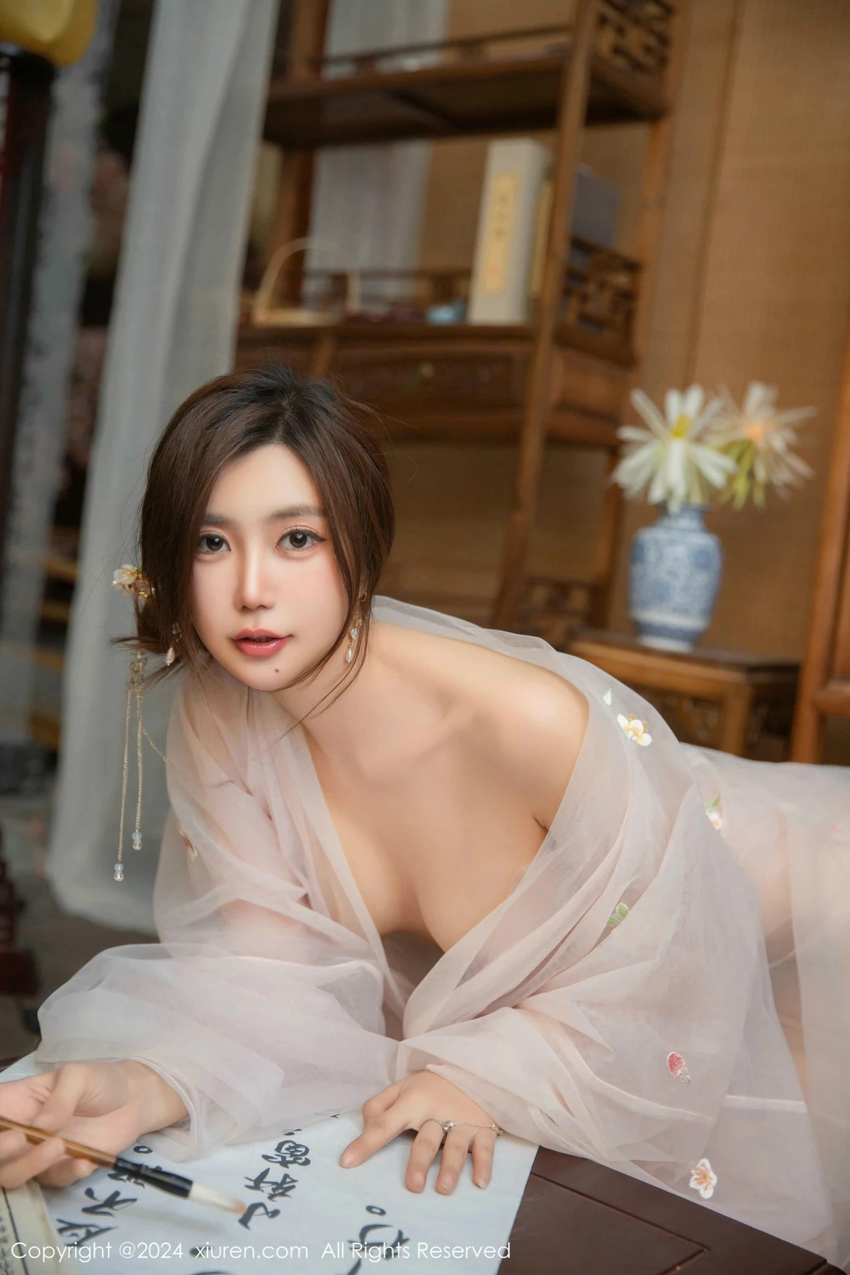 [[XiuRen秀人网]秀人网]No.9475_女神绮里嘉ula私房性感轻透古风薄纱服饰秀曼妙身姿撩人诱惑写真80P