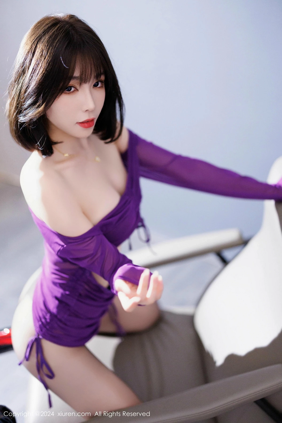 [[XiuRen秀人网]秀人网]No.9482_女神徐莉芝Booty紫色连衣短裙露黑色蕾丝情趣内衣撩人诱惑写真82P