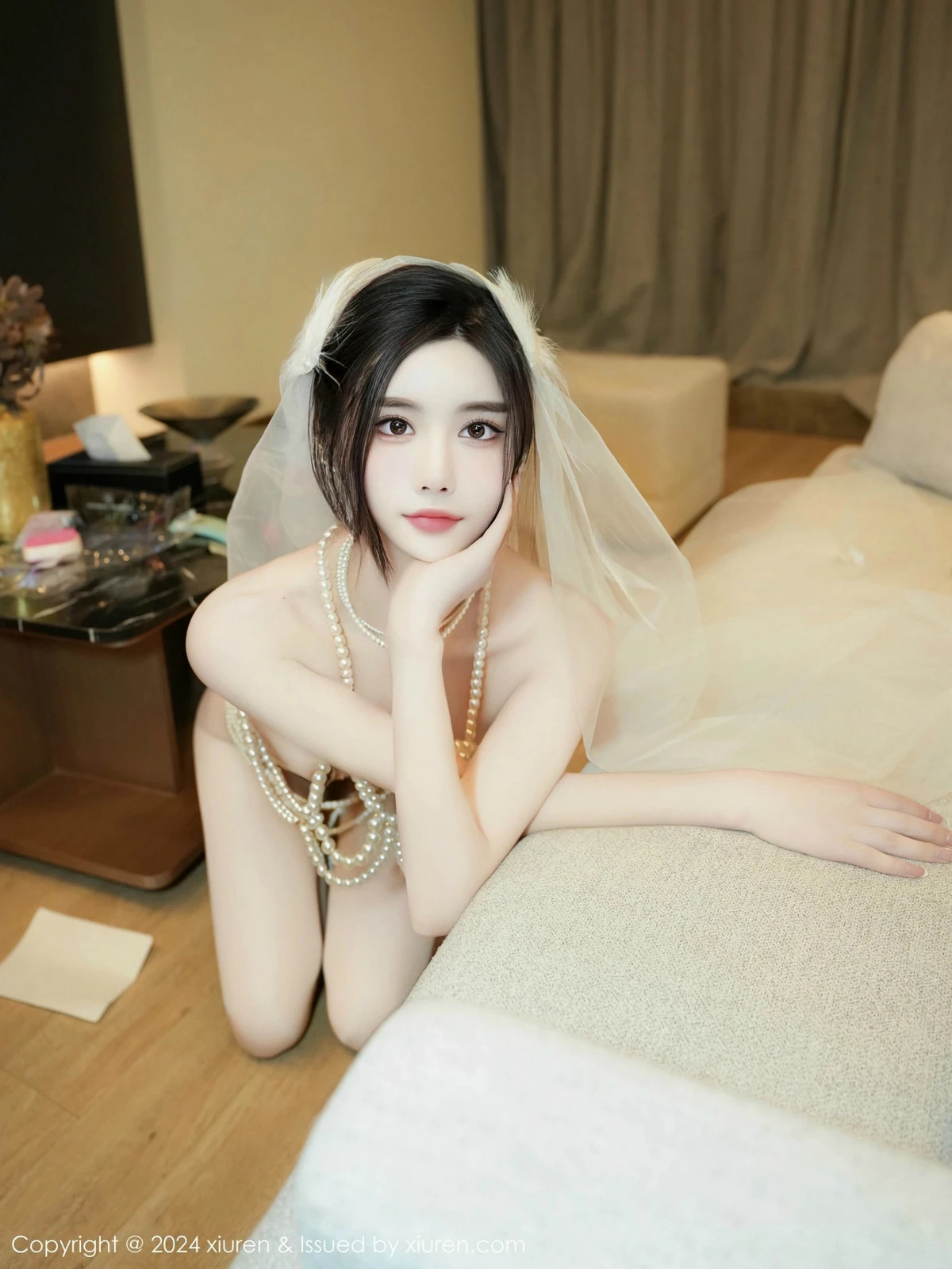 [[XiuRen秀人网]秀人网]No.9674_模特Erikaki性感薄透情趣婚纱配超薄无内肉丝秀火辣身材诱惑写真80P