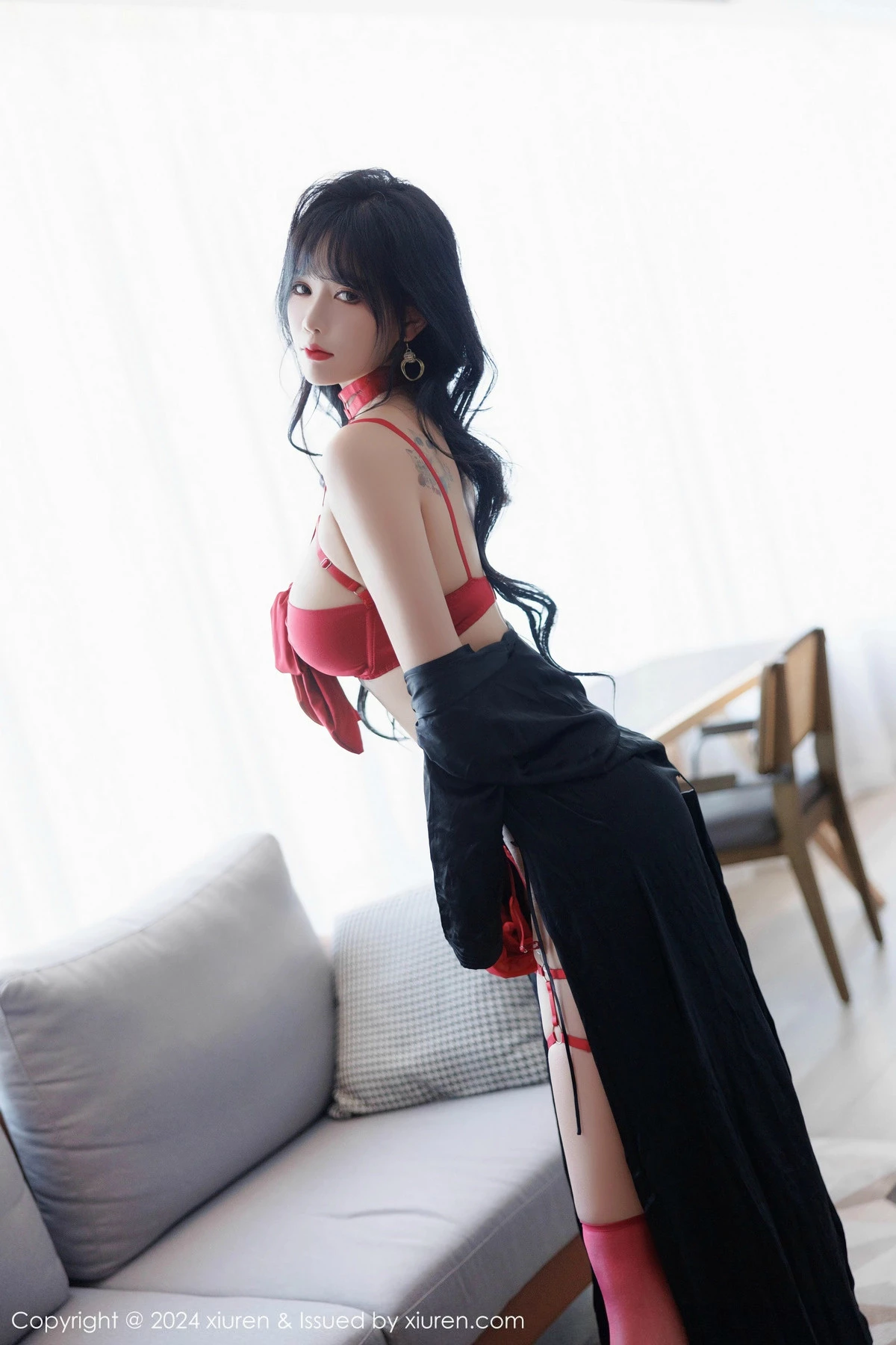 [[XiuRen秀人网]秀人网]No.9671_模特娜比性感红色情趣内衣配红色丝袜秀凹凸身材完美诱惑写真80P