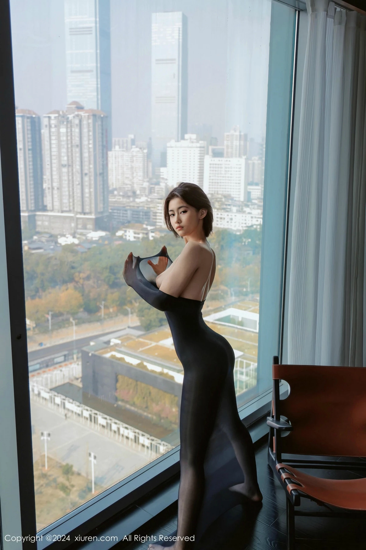 [[XiuRen秀人网]秀人网]No.9684_新人模特小橘子orange私房性感黑色连衣丝袜秀曼妙身姿诱惑写真69P