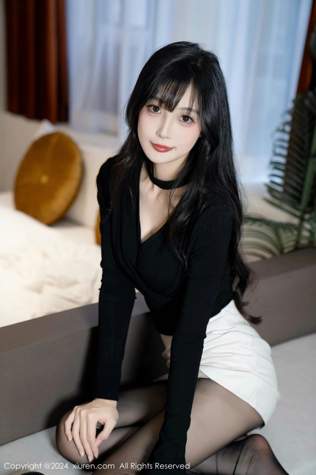 [[XiuRen秀人网]秀人网]No.9691_模特林星阑性感墨绿色内衣配超薄黑丝秀曼妙身姿迷人诱惑写真100P